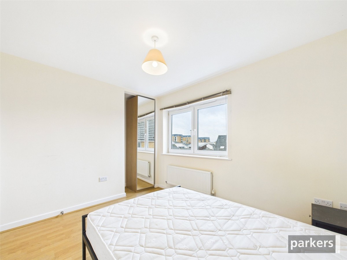 Whale Avenue, Reading, Berkshire