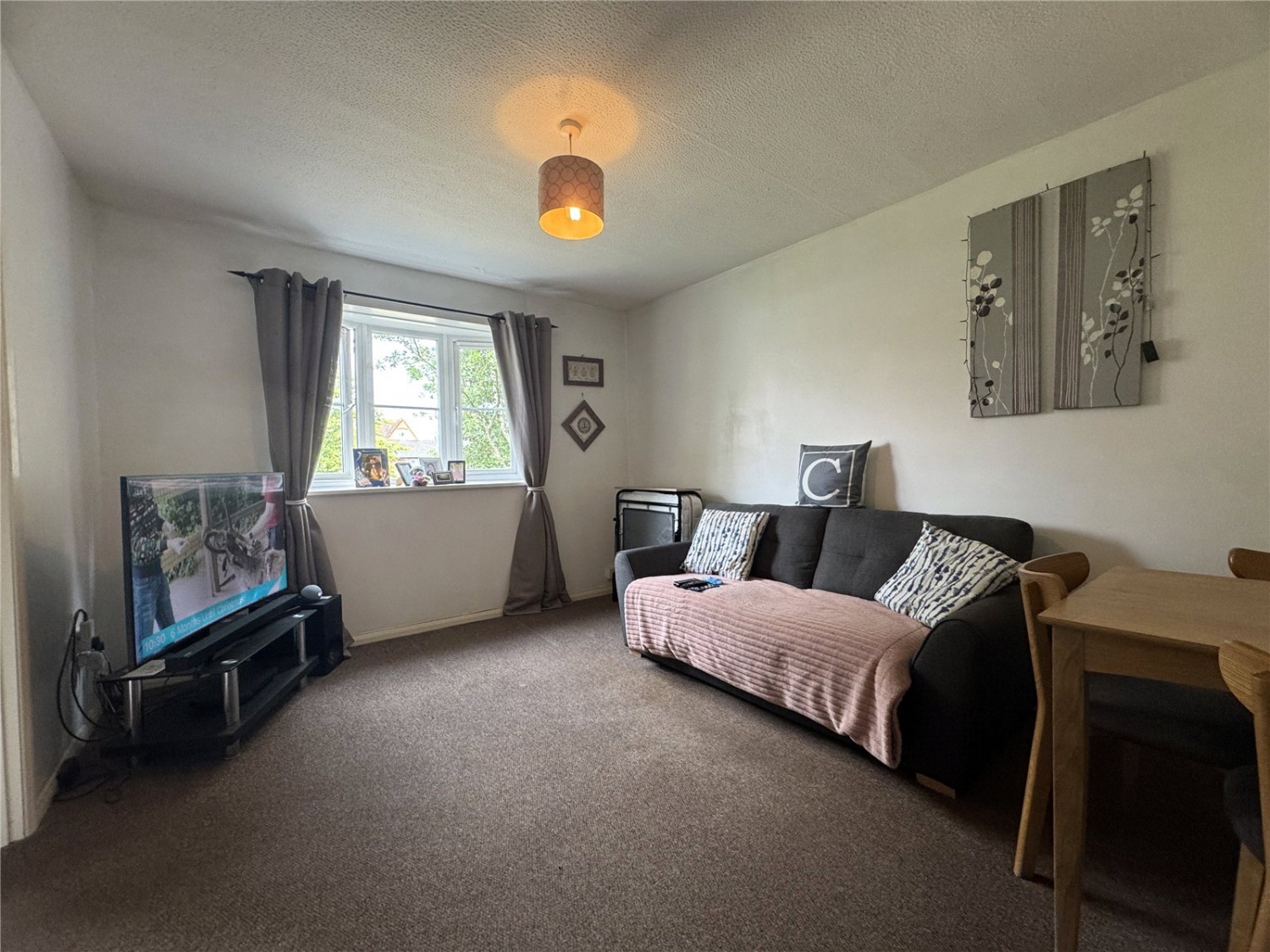 Muirfield Close, Reading, Berkshire