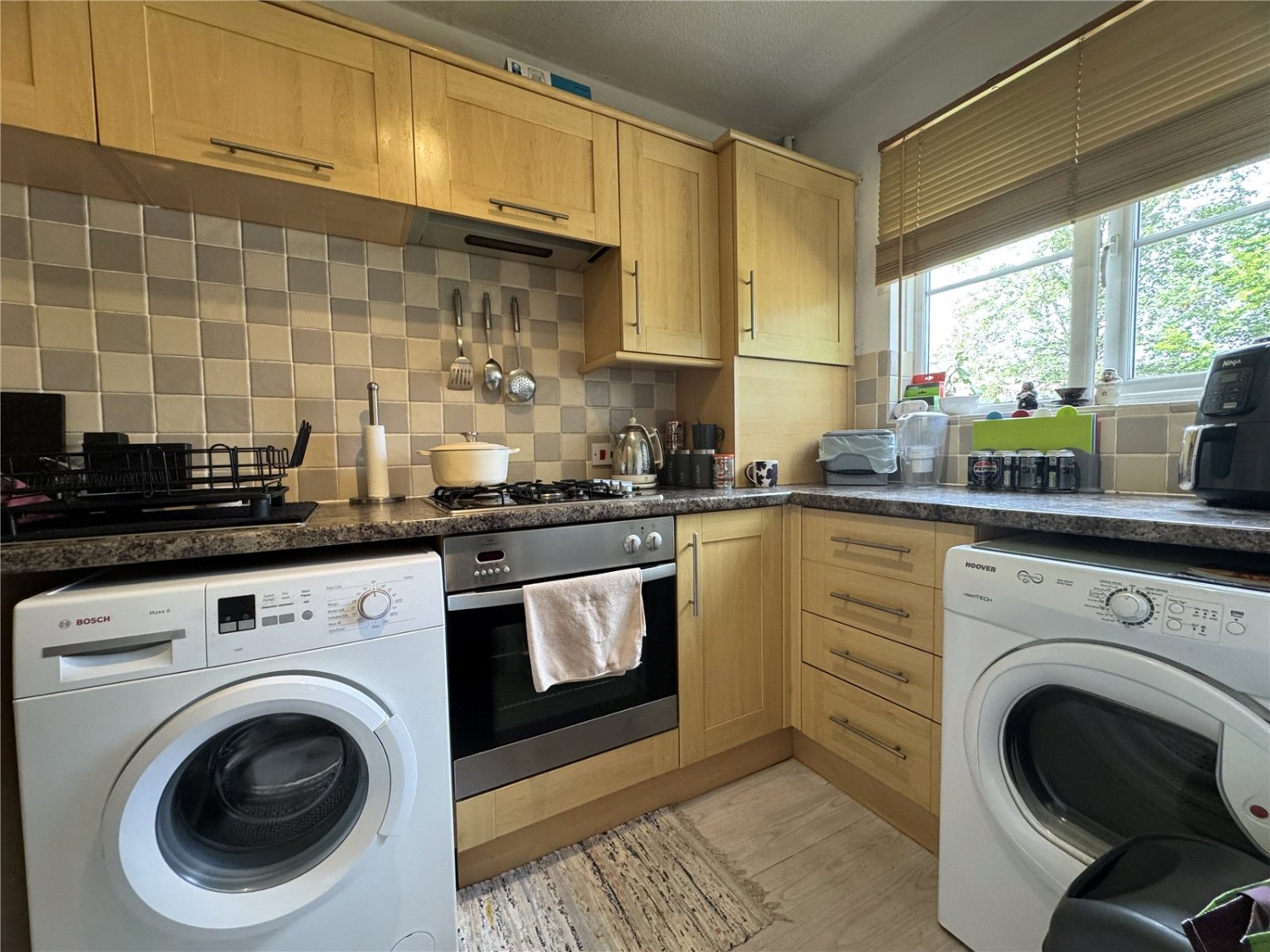 Muirfield Close, Reading, Berkshire