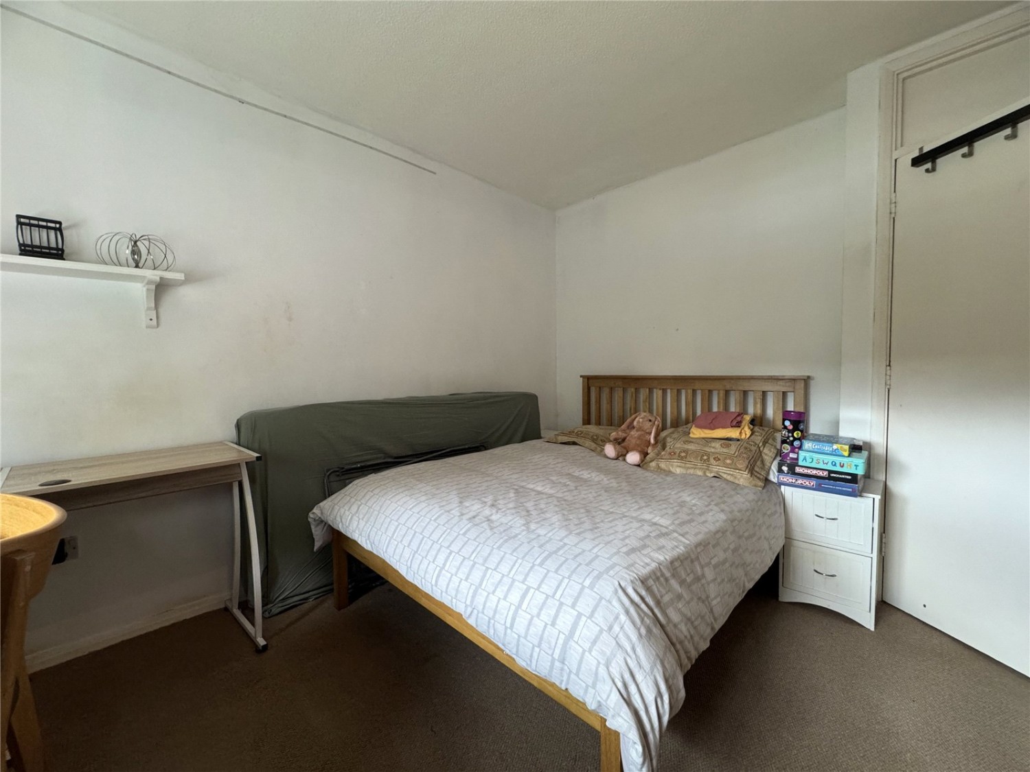 Muirfield Close, Reading, Berkshire