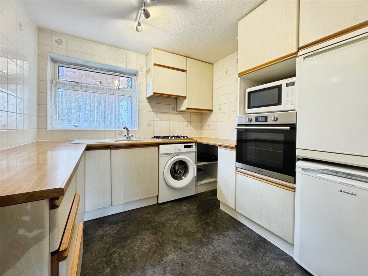 Bath Road, Reading, Berkshire