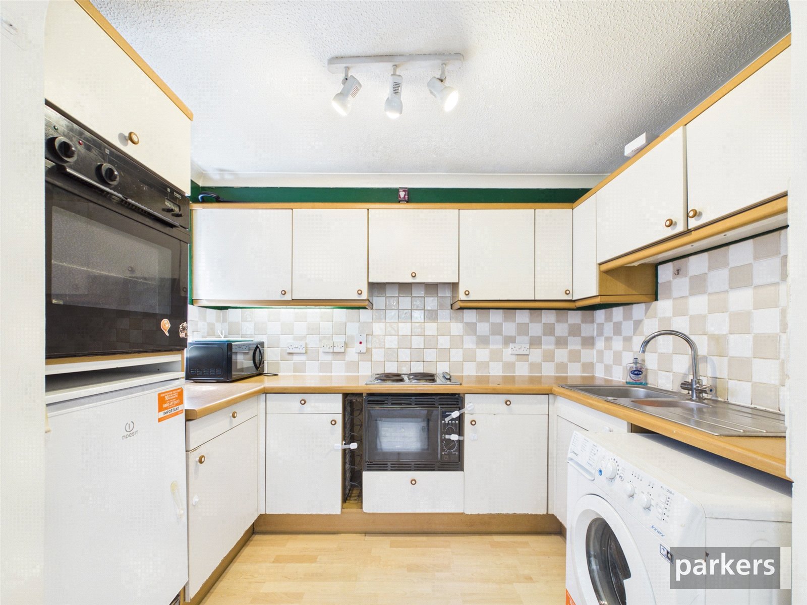 1 bedroom Flat to let in Dale Road, Reading, Berkshire