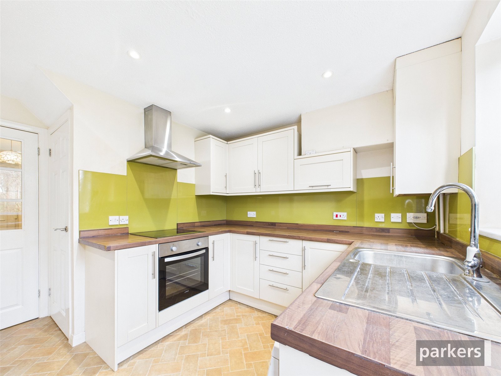 4 bedroom House to let in Lower Earley, Reading, Berkshire