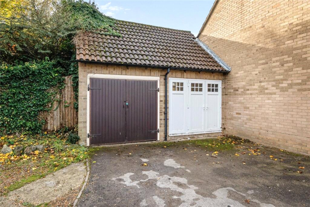 4 bedroom House to let in Lower Earley, Reading, Berkshire