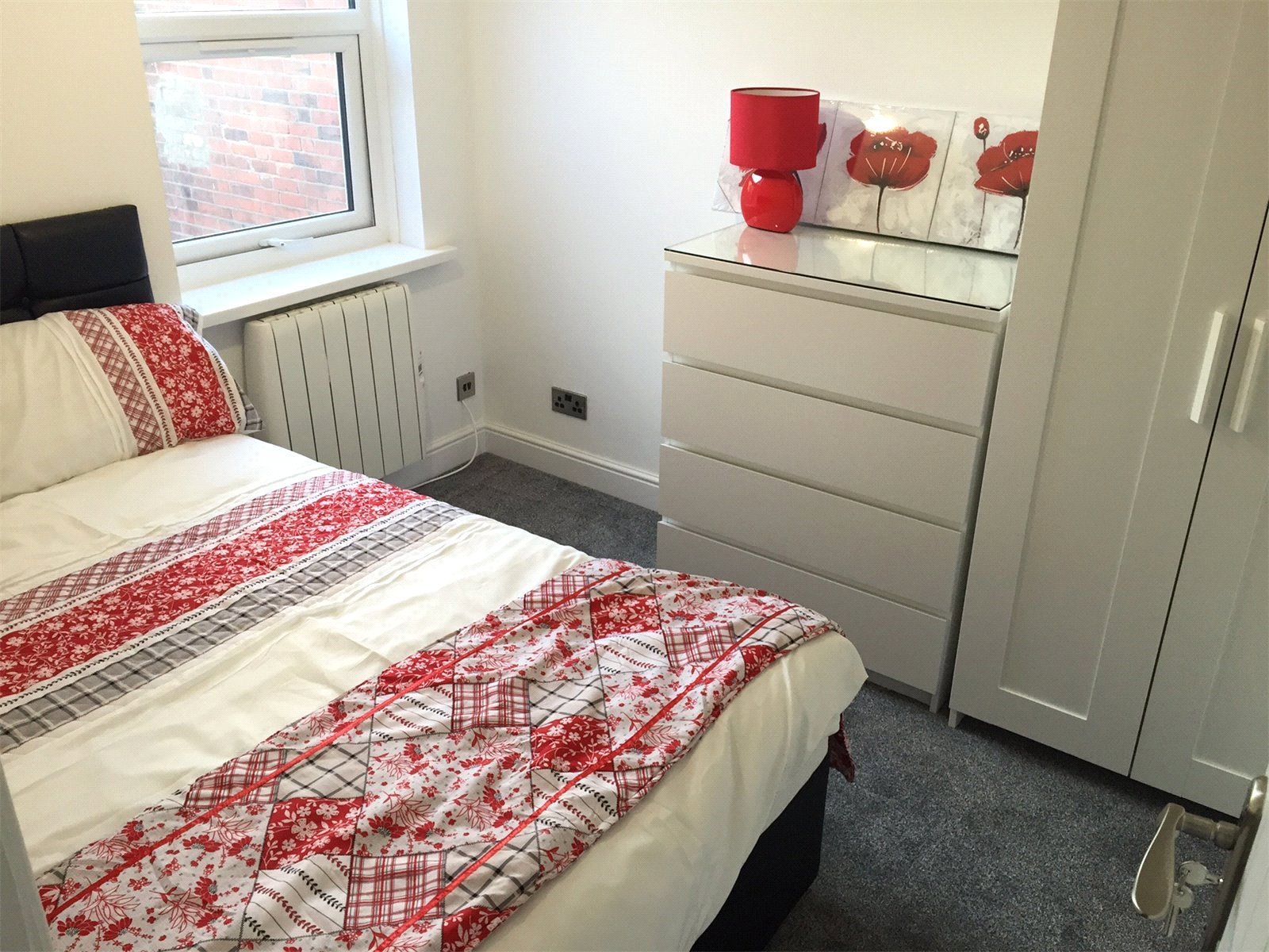 1 bedroom Flat to let in Reading, Berkshire