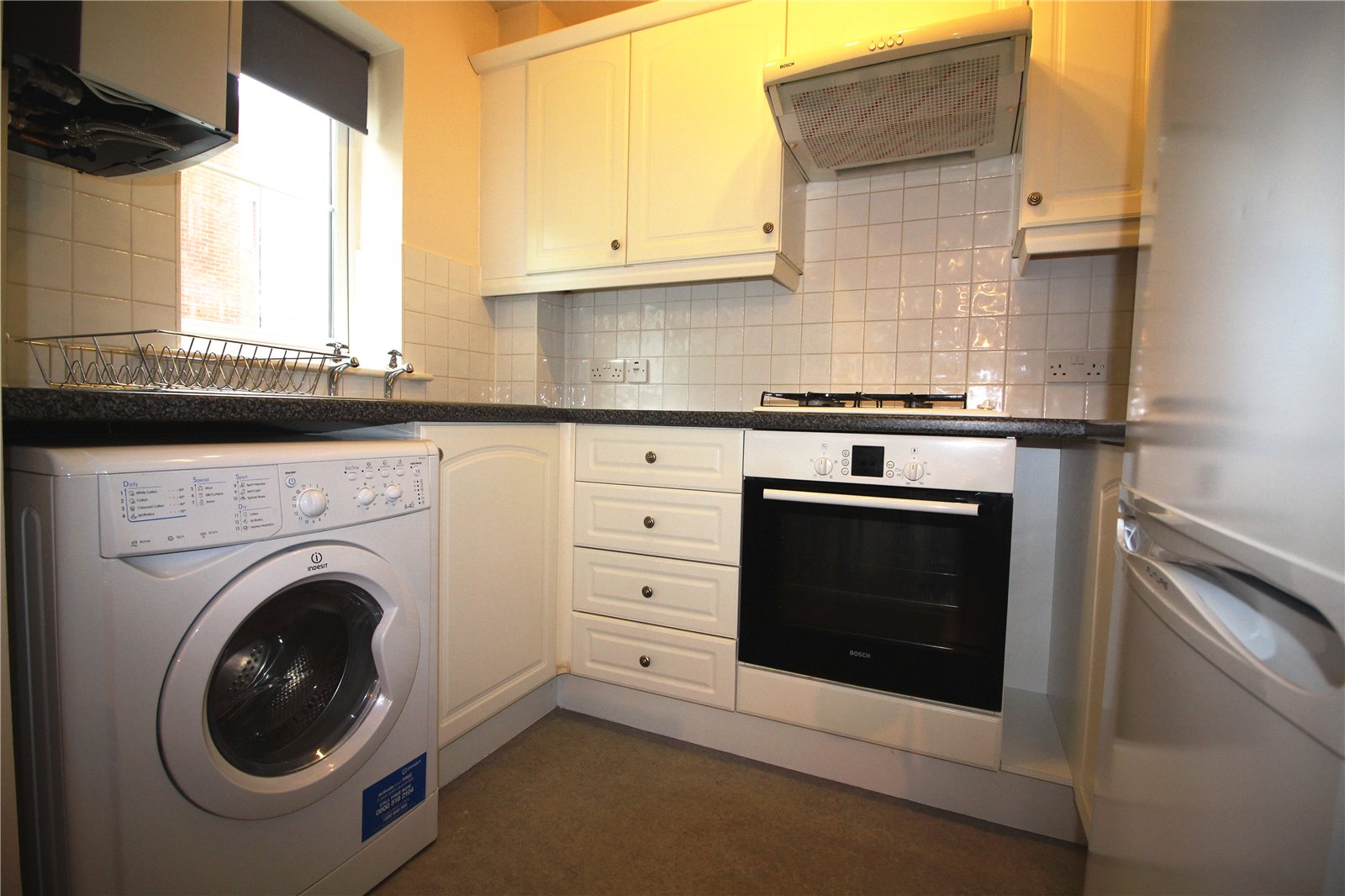1 bedroom Flat to let in Iliffe Close, Reading, Berkshire
