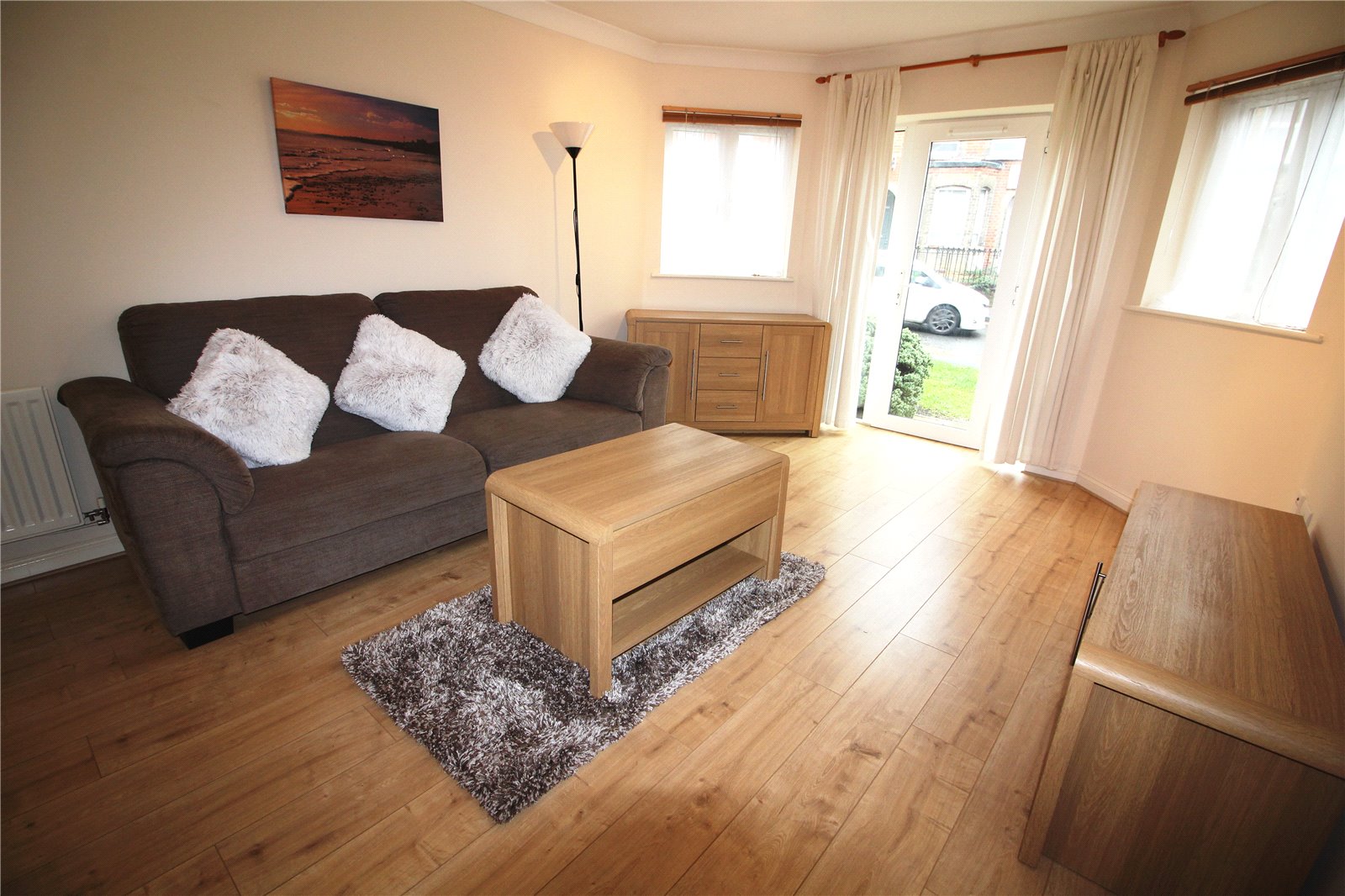 1 bedroom Flat to let in Iliffe Close, Reading, Berkshire