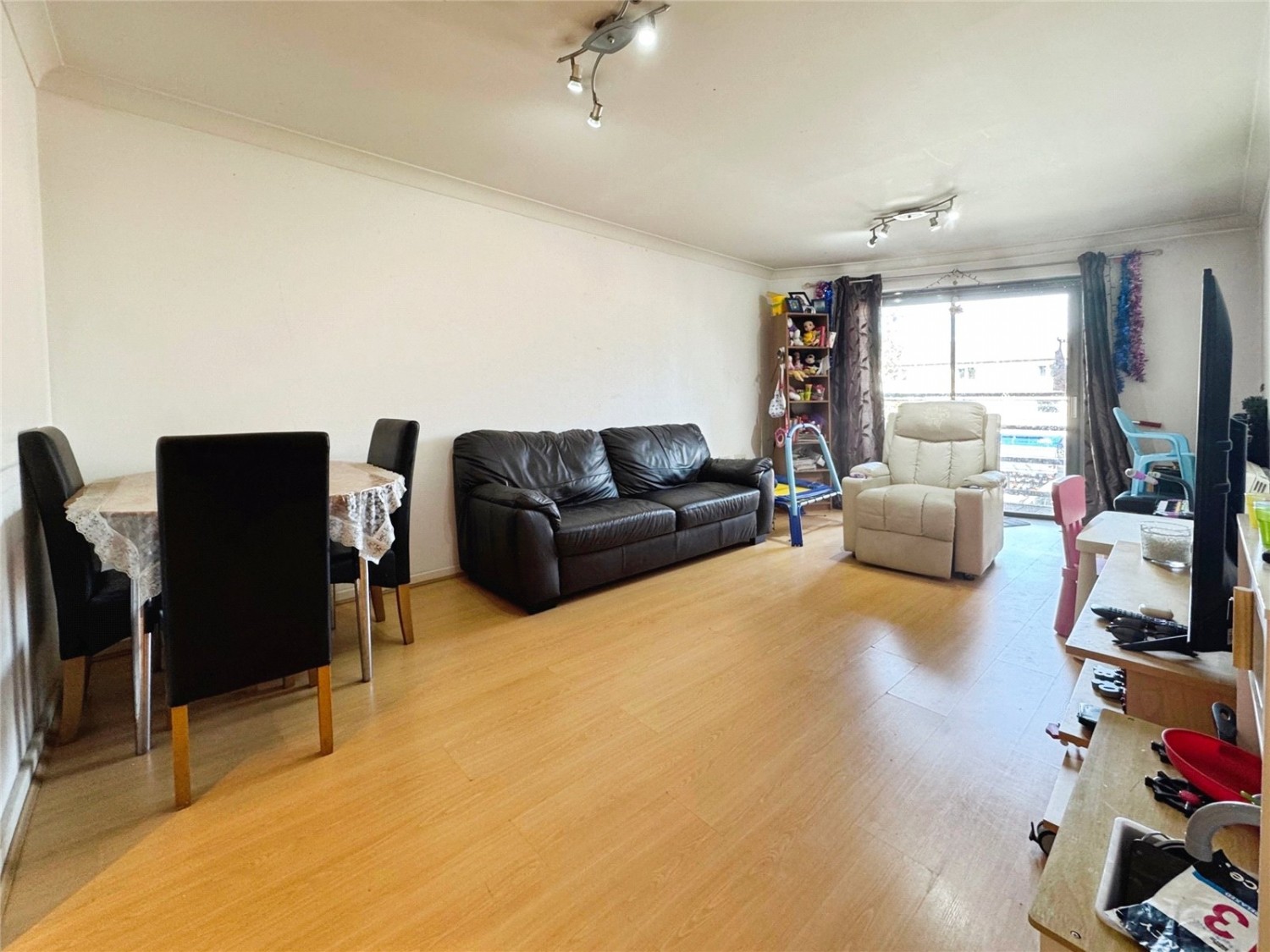 Jubilee Square, Reading, Berkshire