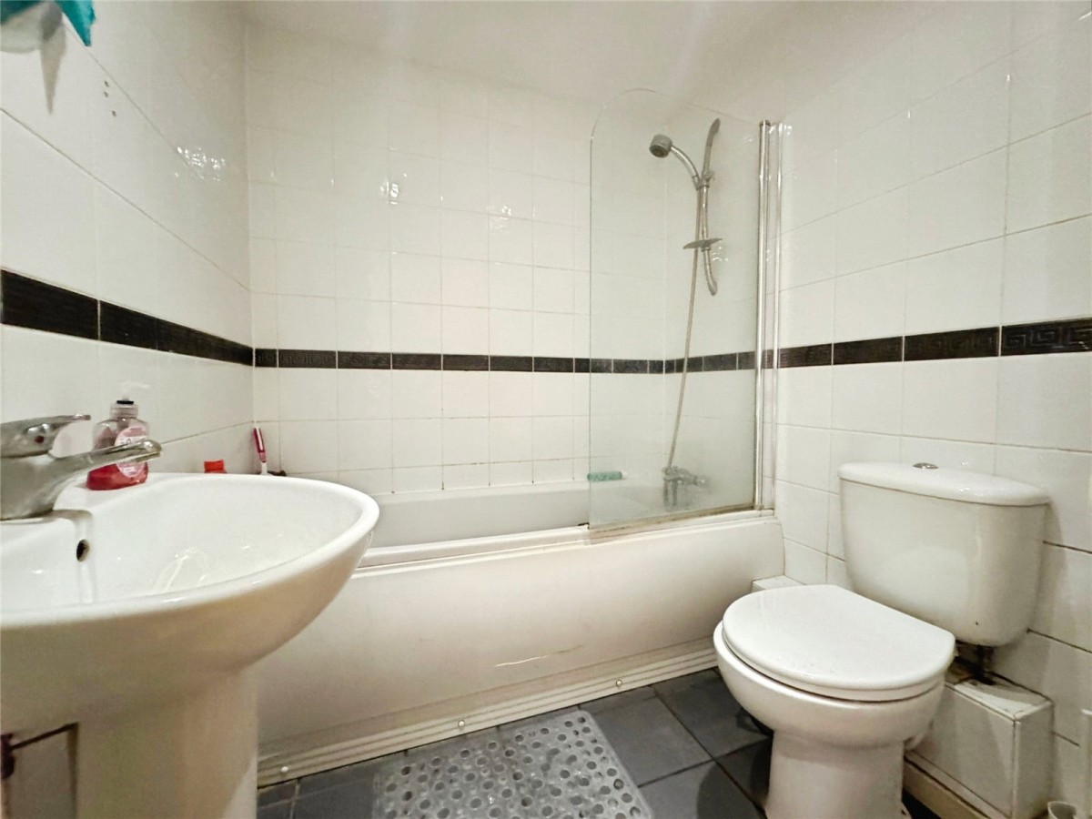 Jubilee Square, Reading, Berkshire