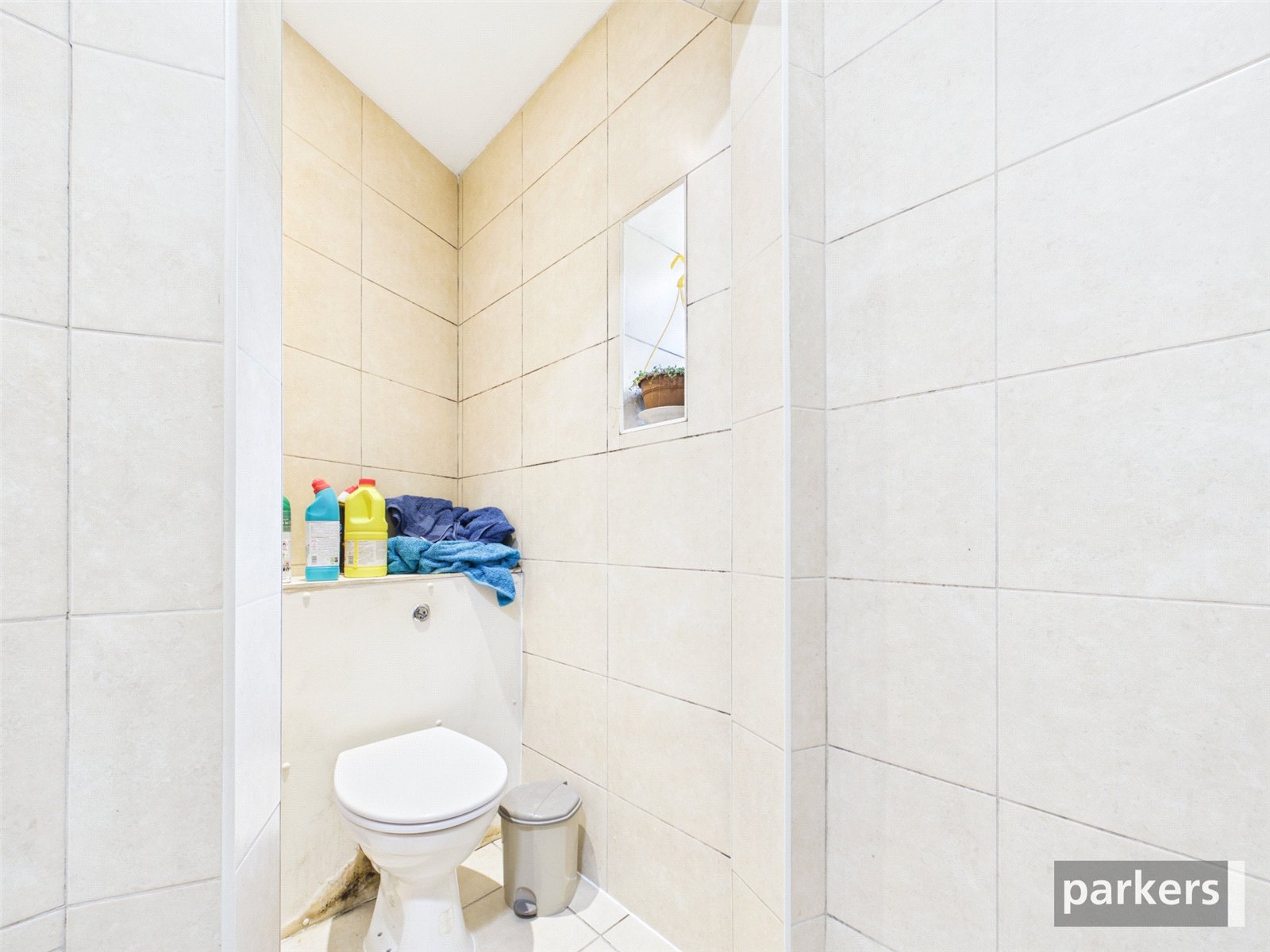 1 bedroom Flat to let in Reading, Berkshire