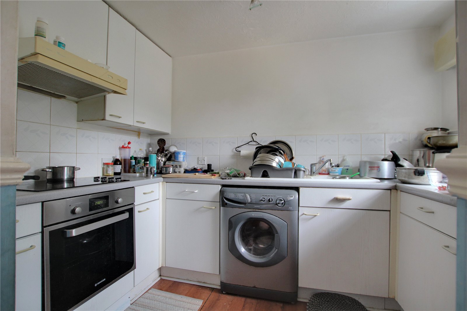 2 bedroom Flat to let in Rembrandt Way, Reading, Berkshire