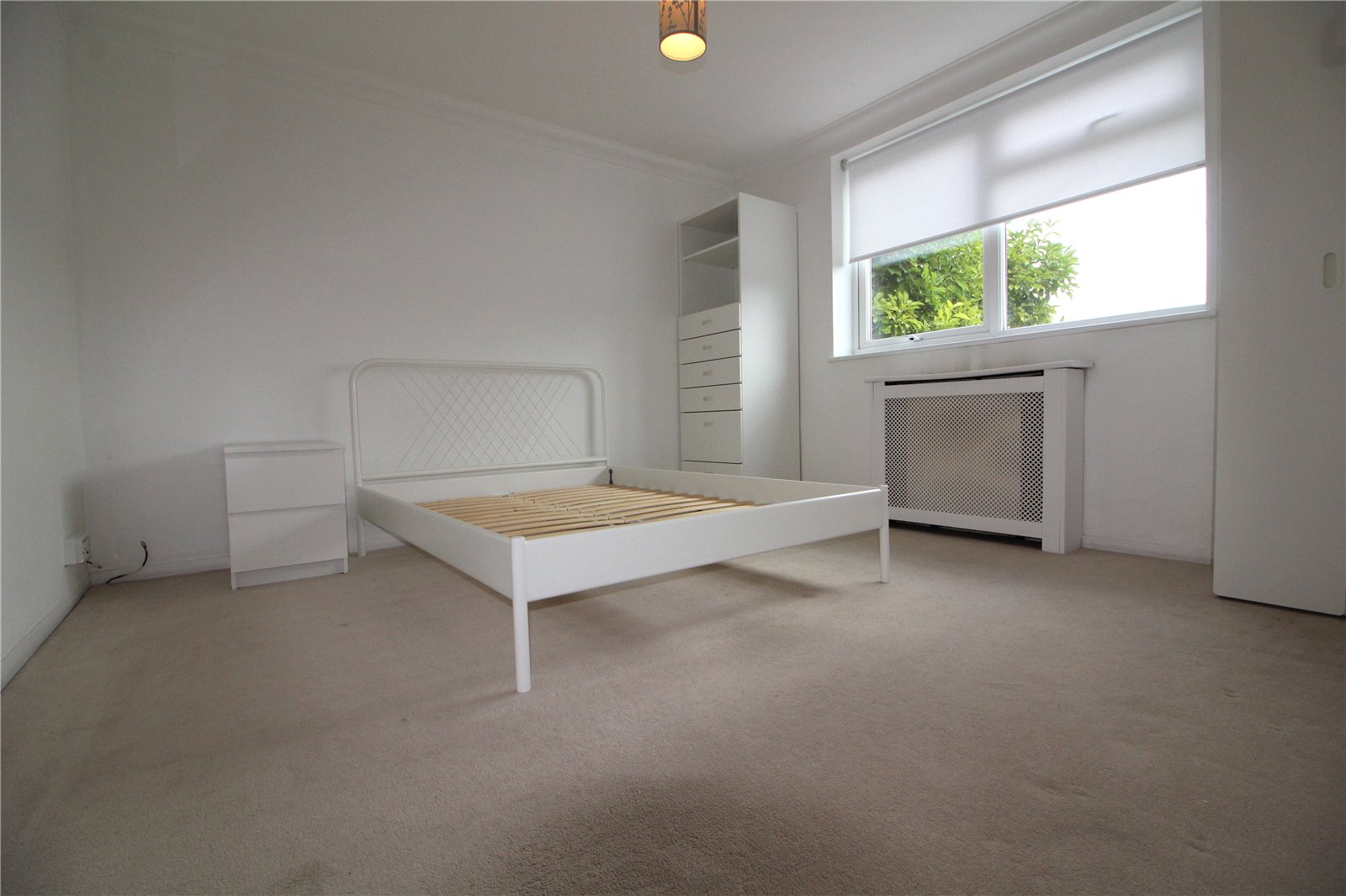 2 bedroom Flat to let in Wilton Road, Reading, Berkshire