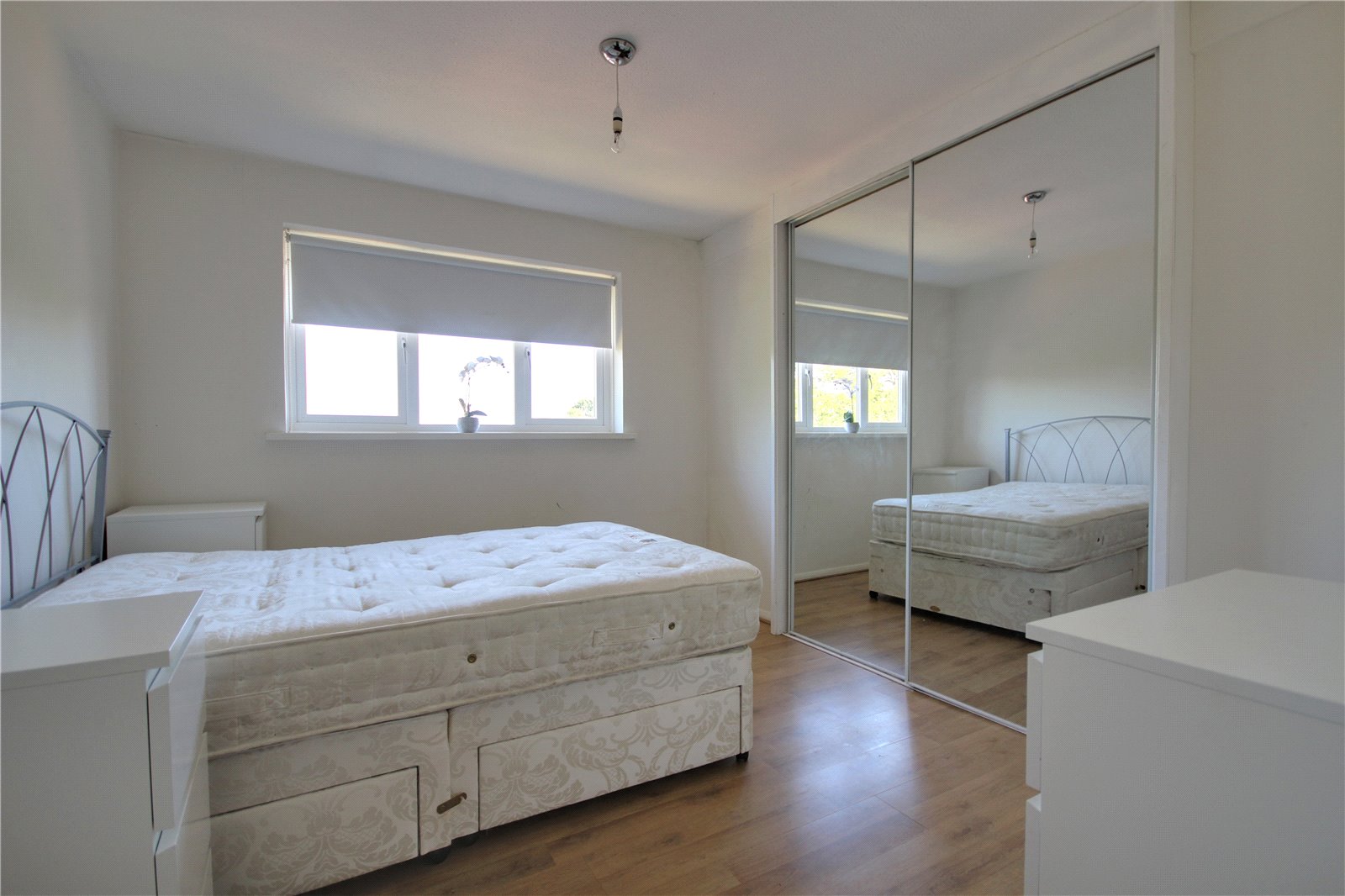 1 bedroom Flat to let in St. Andrews, Bracknell, Berkshire