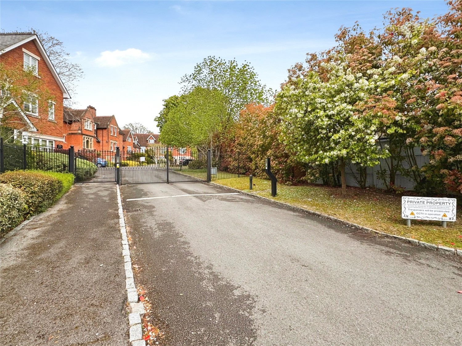 Upcross Gardens, Reading, Berkshire