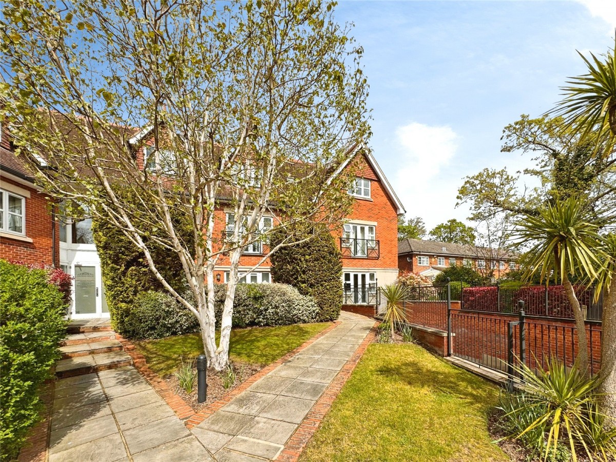 Upcross Gardens, Reading, Berkshire