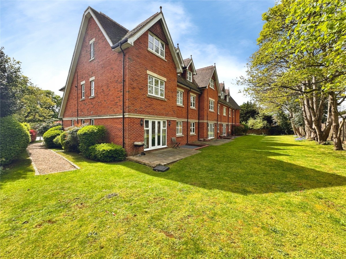 Upcross Gardens, Reading, Berkshire