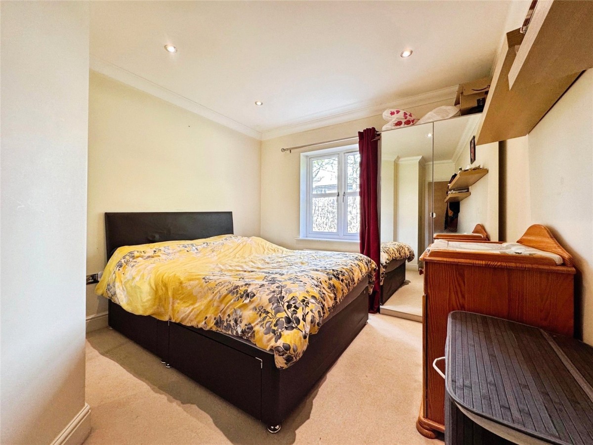 Upcross Gardens, Reading, Berkshire