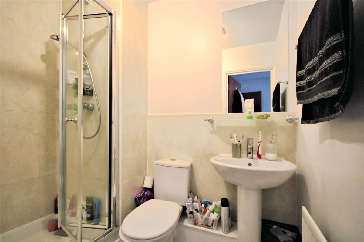 Iliffe Close, Reading, Berkshire