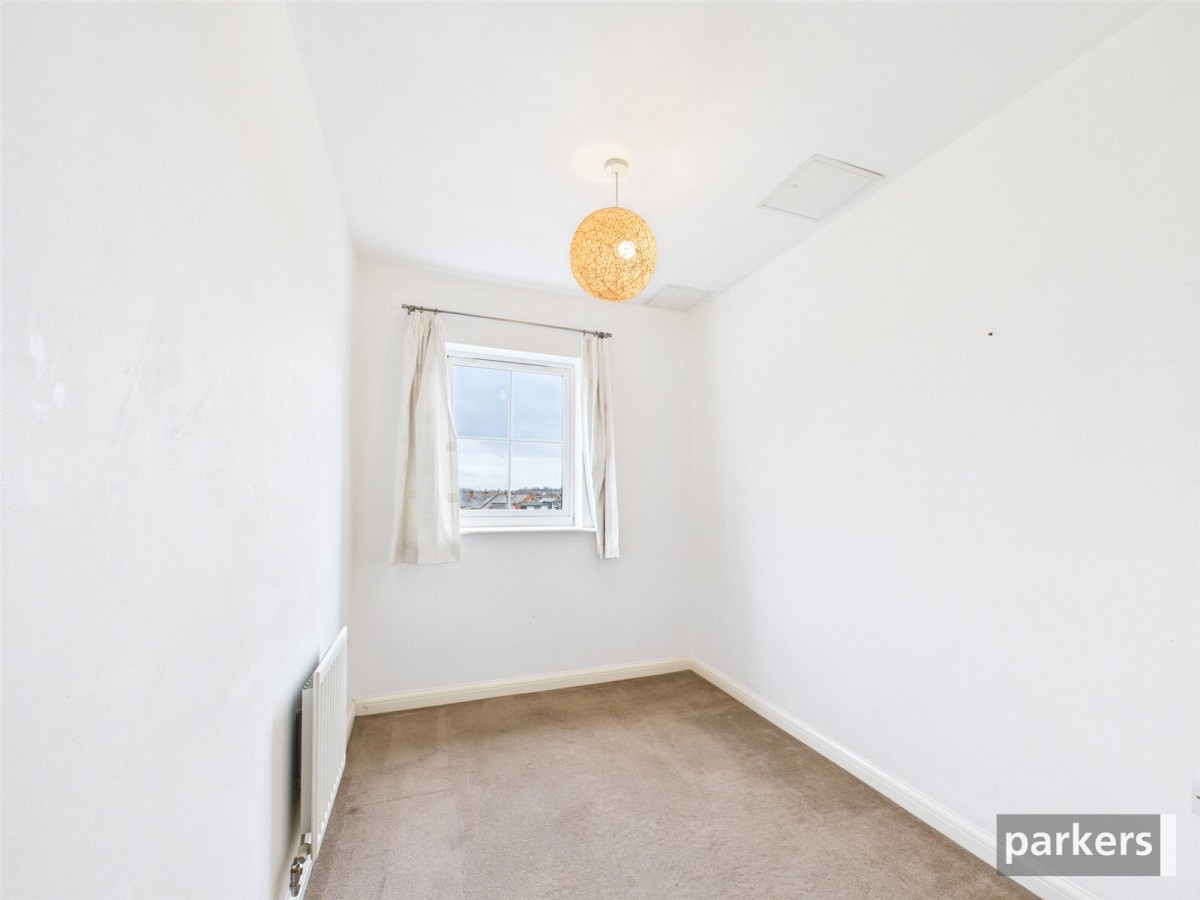 Iliffe Close, Reading, Berkshire