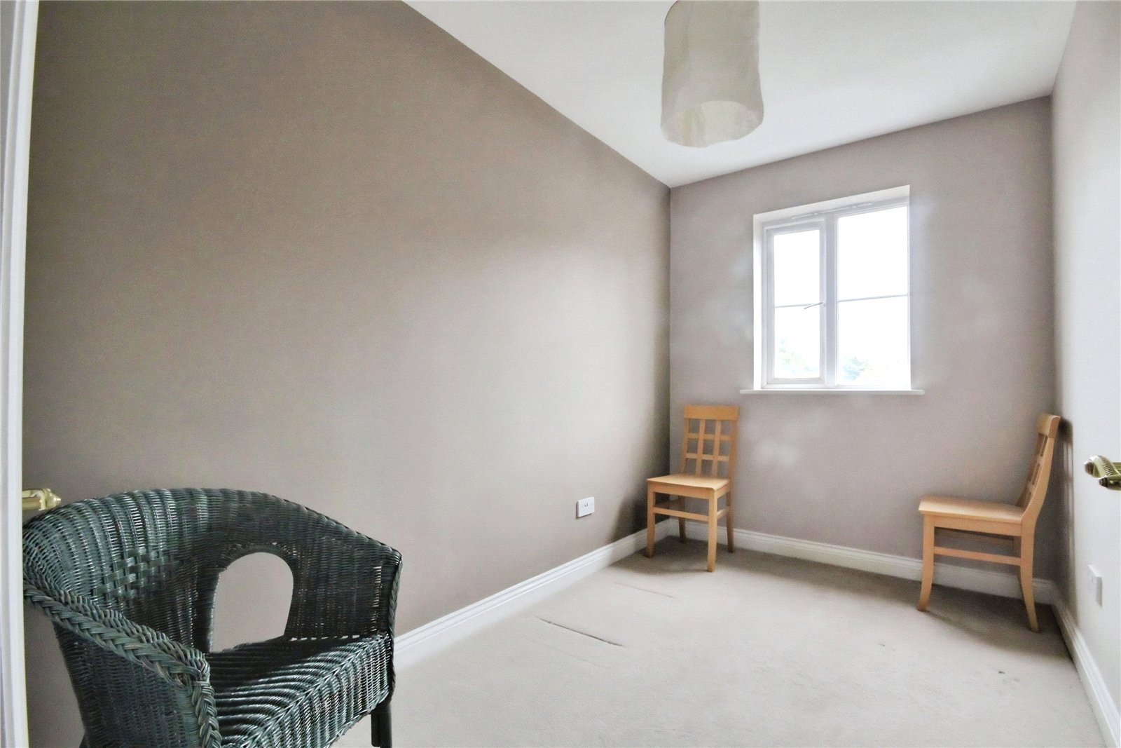 4 bedroom House to let in Reading, Berkshire