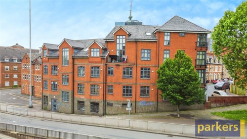 Vachel Road, Reading