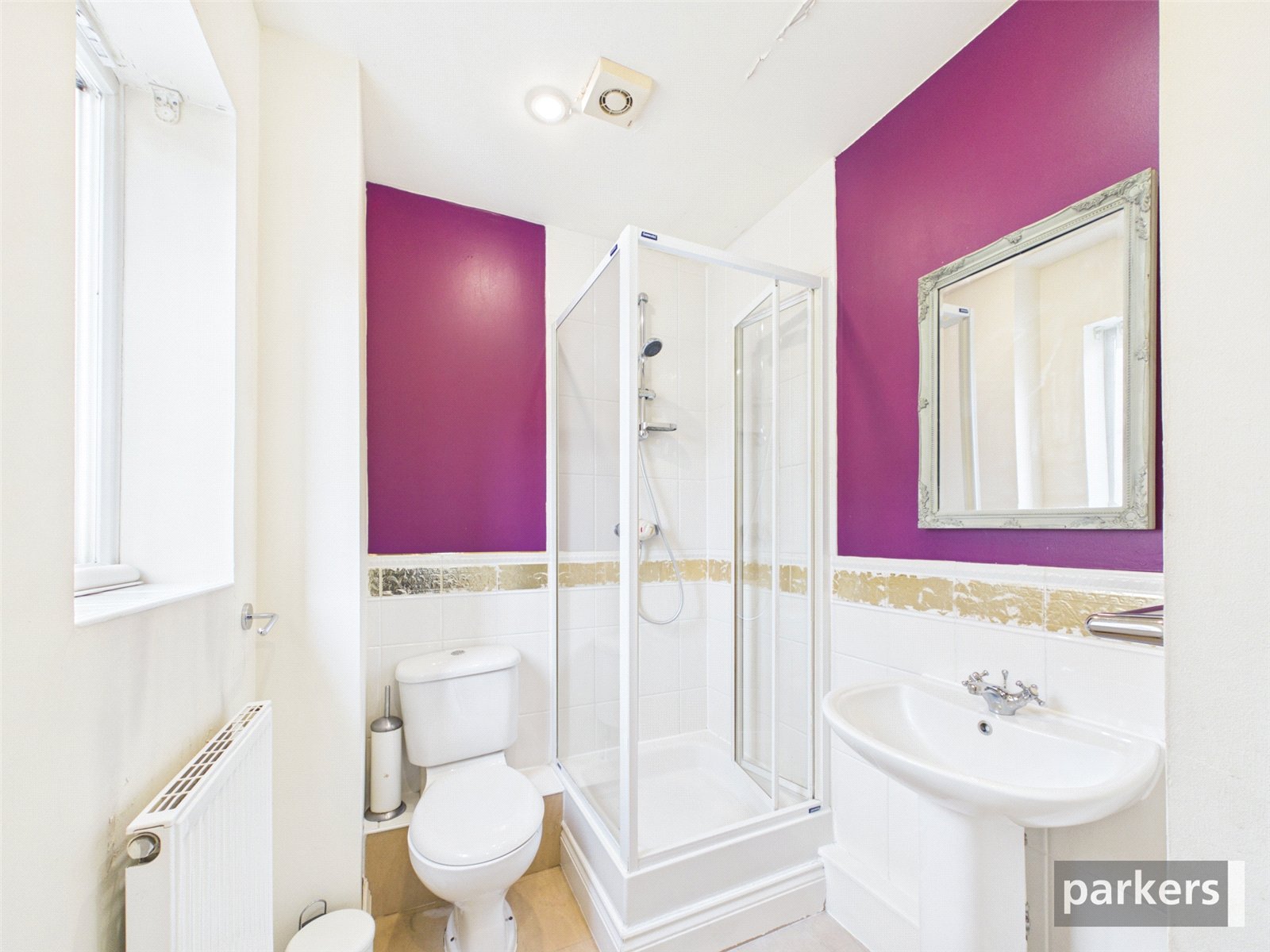5 bedroom House to let in Reading