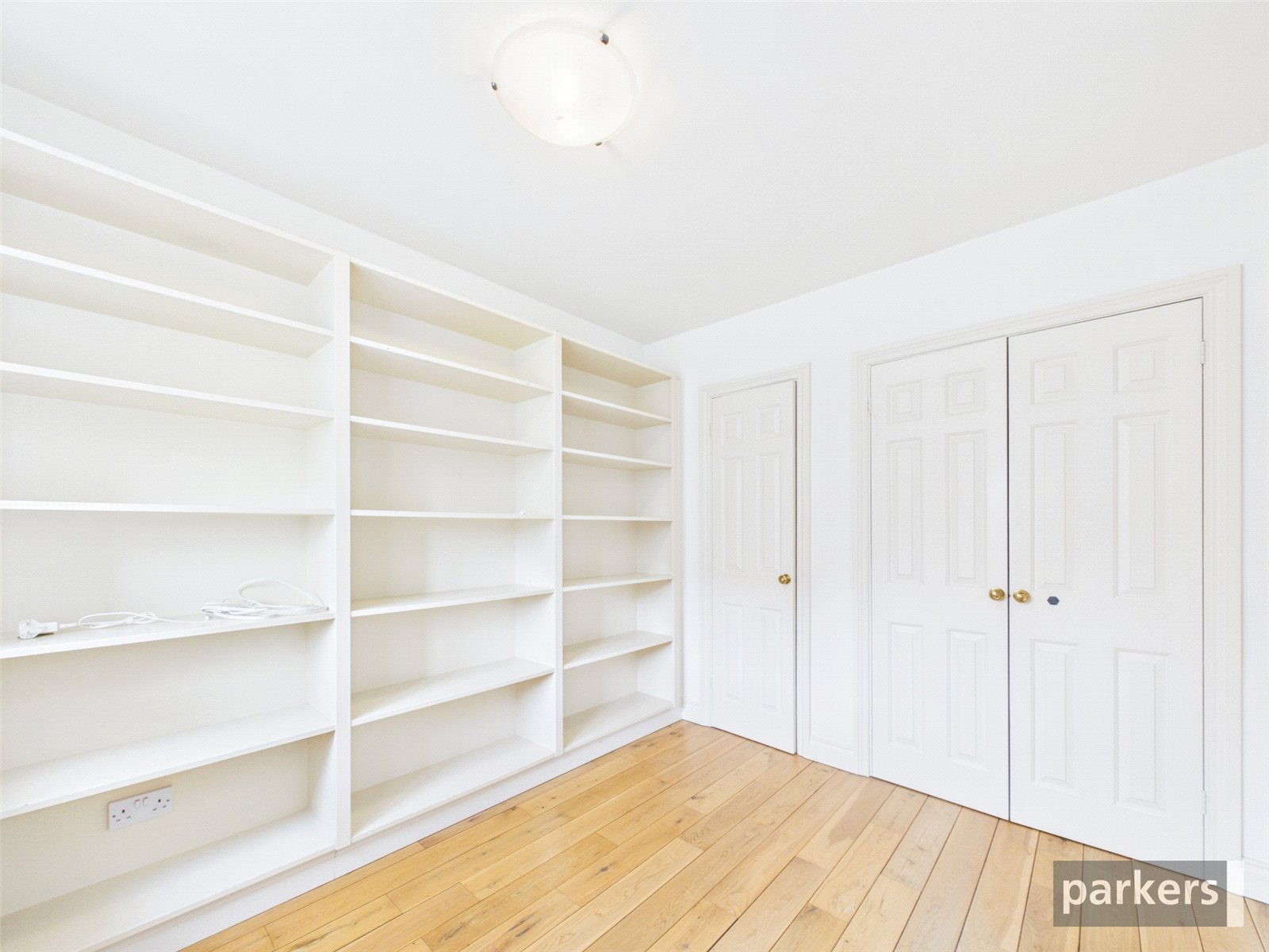 5 bedroom House to let in Reading