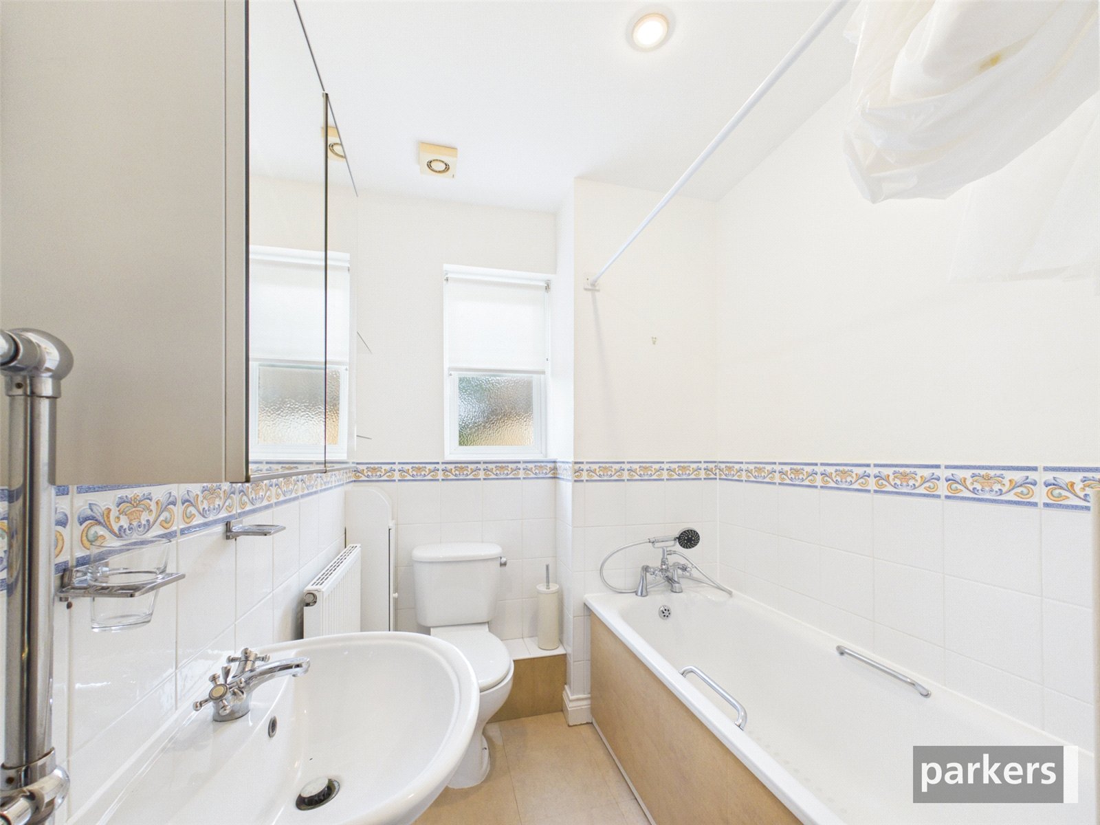5 bedroom House to let in Reading