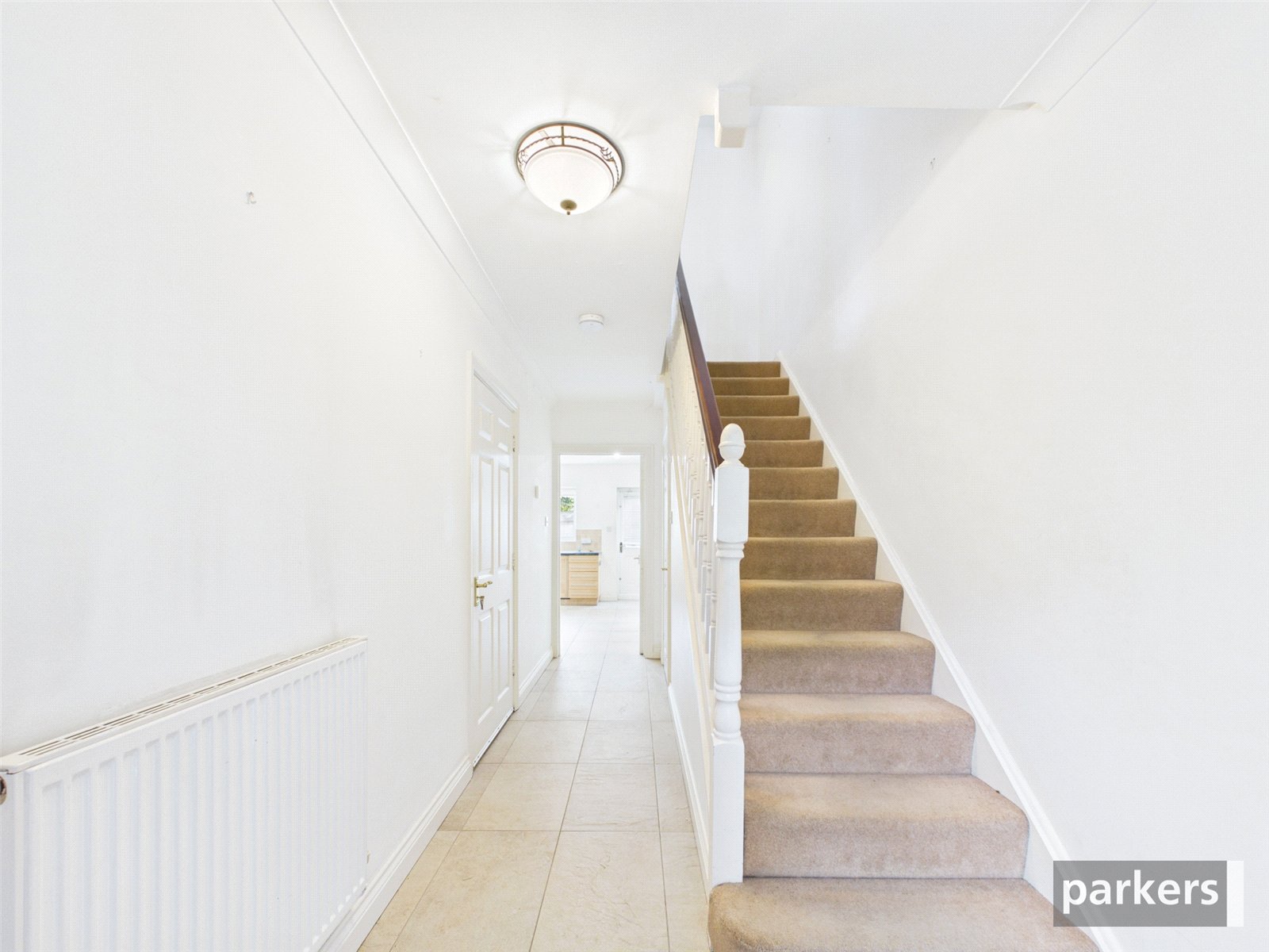 5 bedroom House to let in Reading