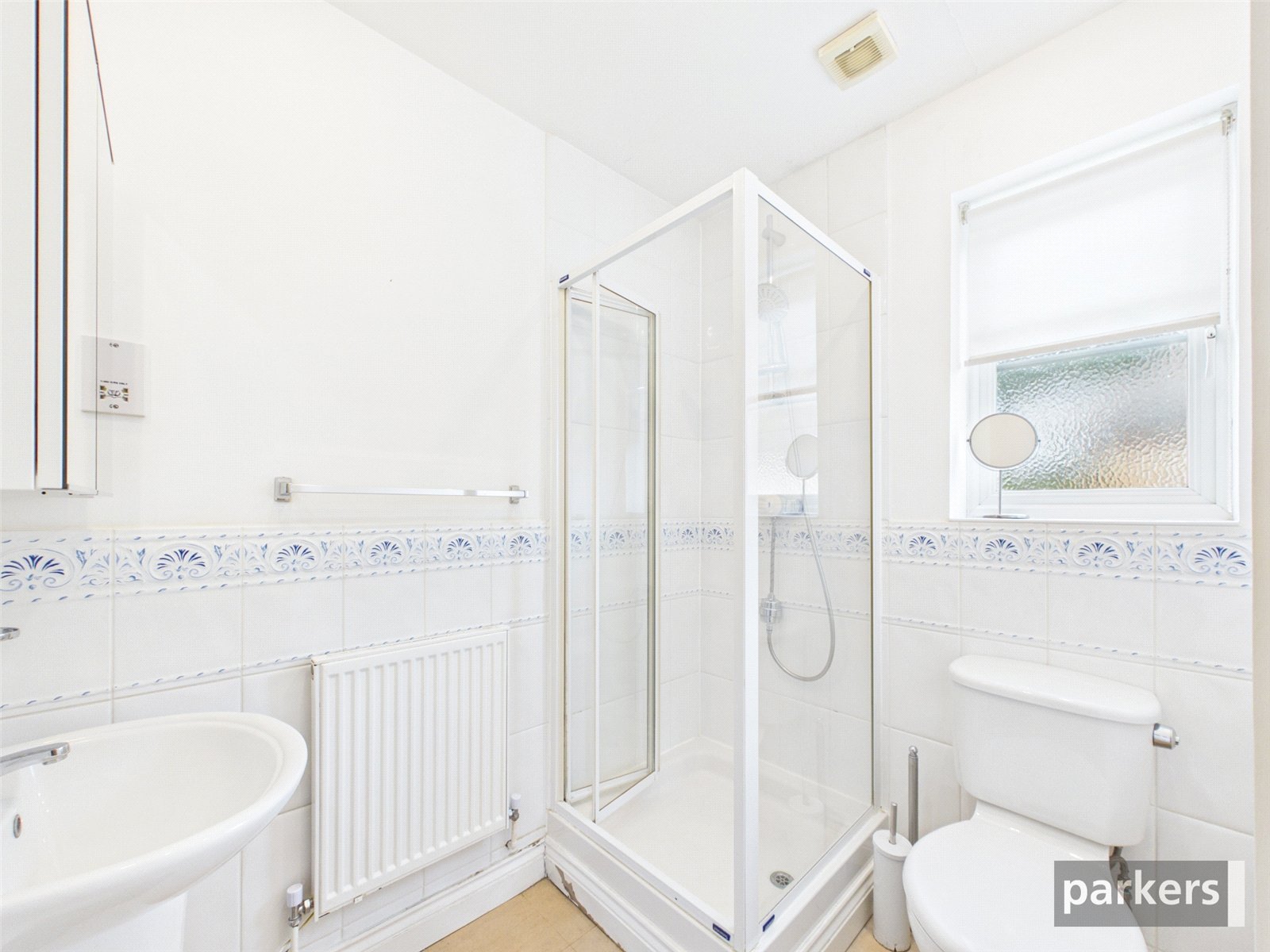 5 bedroom House to let in Reading