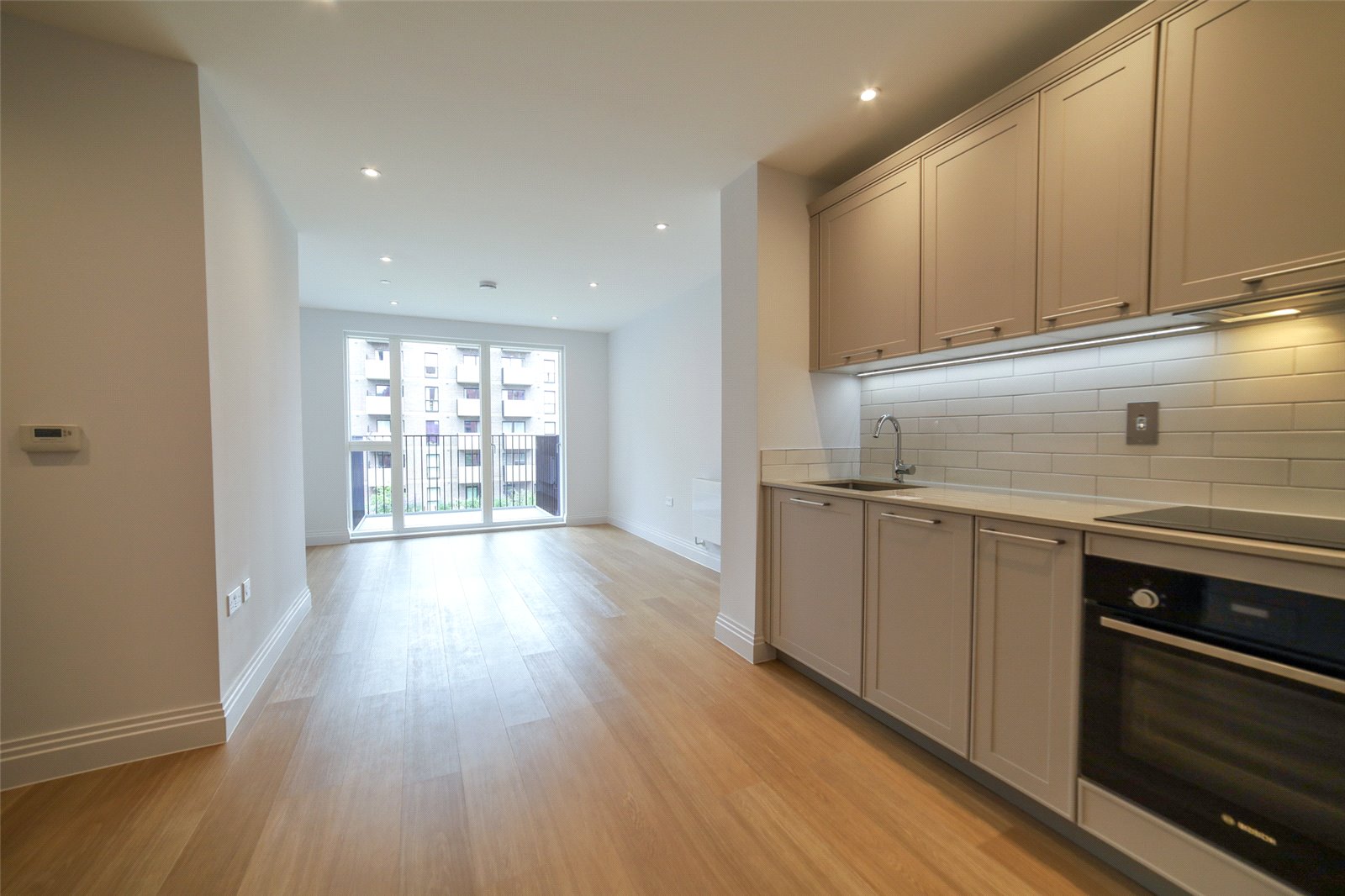 2 bedroom Flat to let in Joseph Huntley Walk, 23 Joseph Huntley Walk, Reading, Berkshire