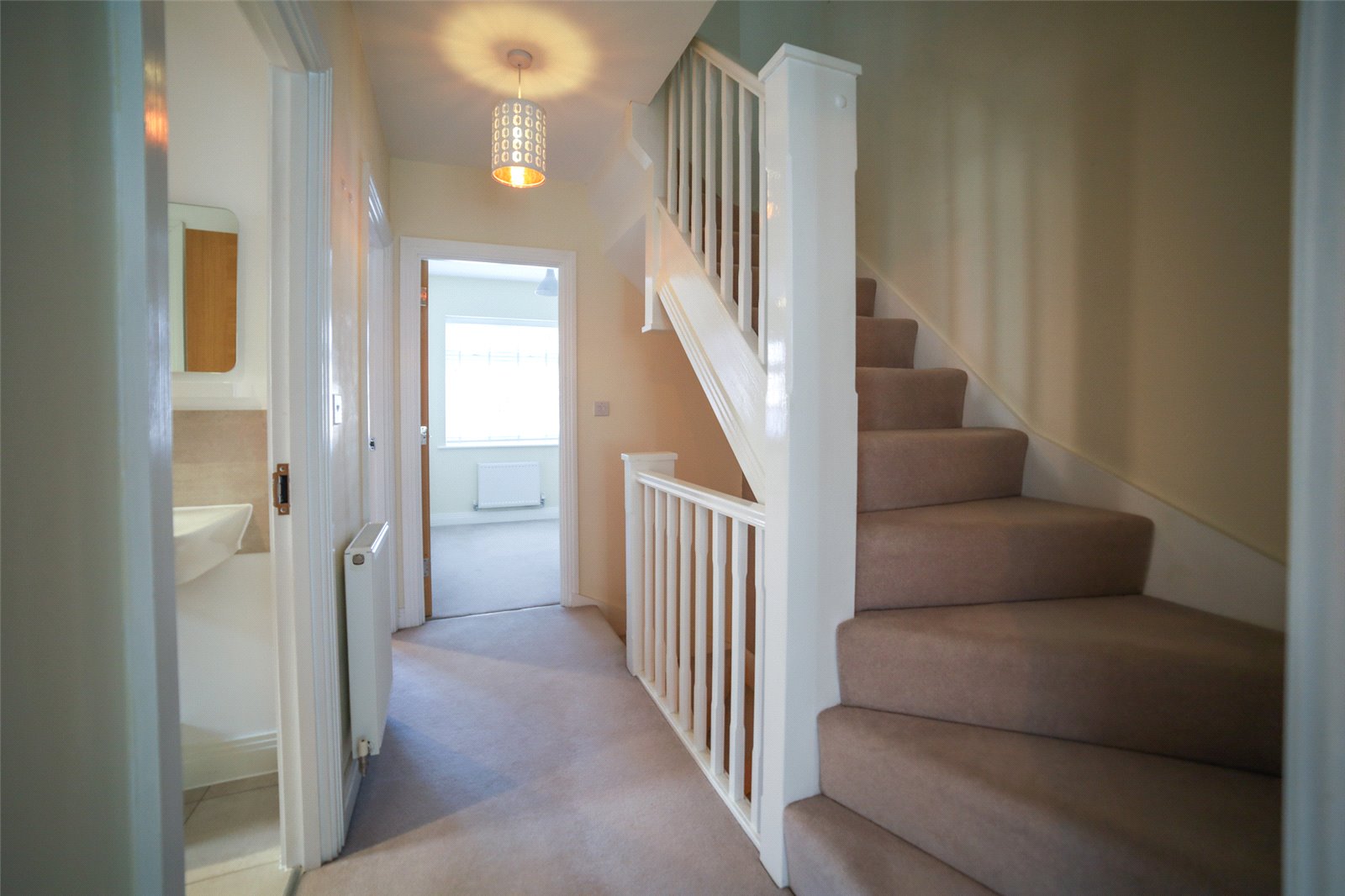 4 bedroom House to let in Earley, Reading, Berkshire