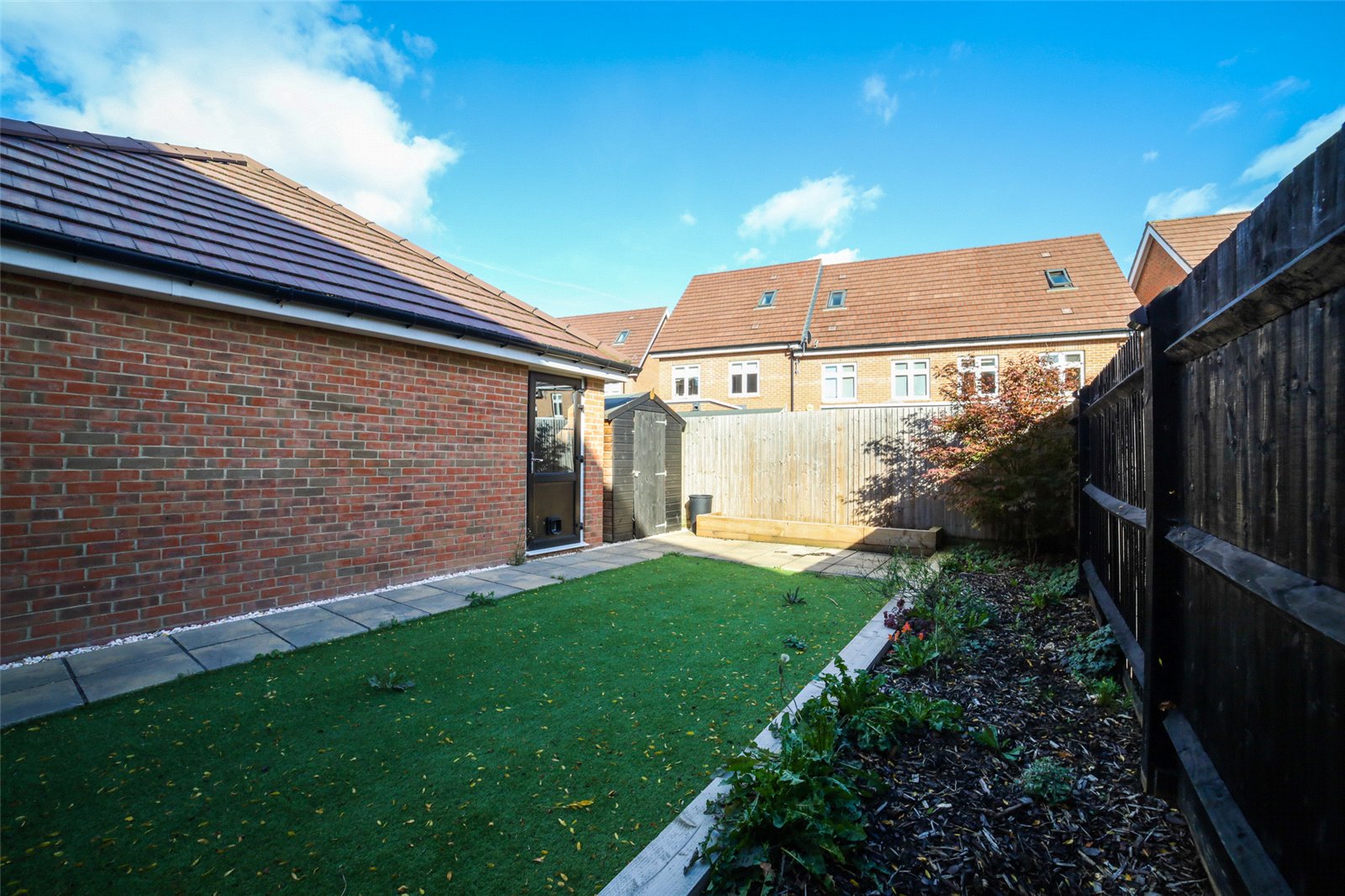 4 bedroom House to let in Earley, Reading, Berkshire