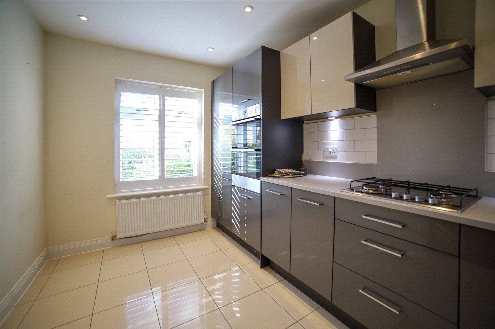 4 bedroom House to let in Earley, Reading, Berkshire