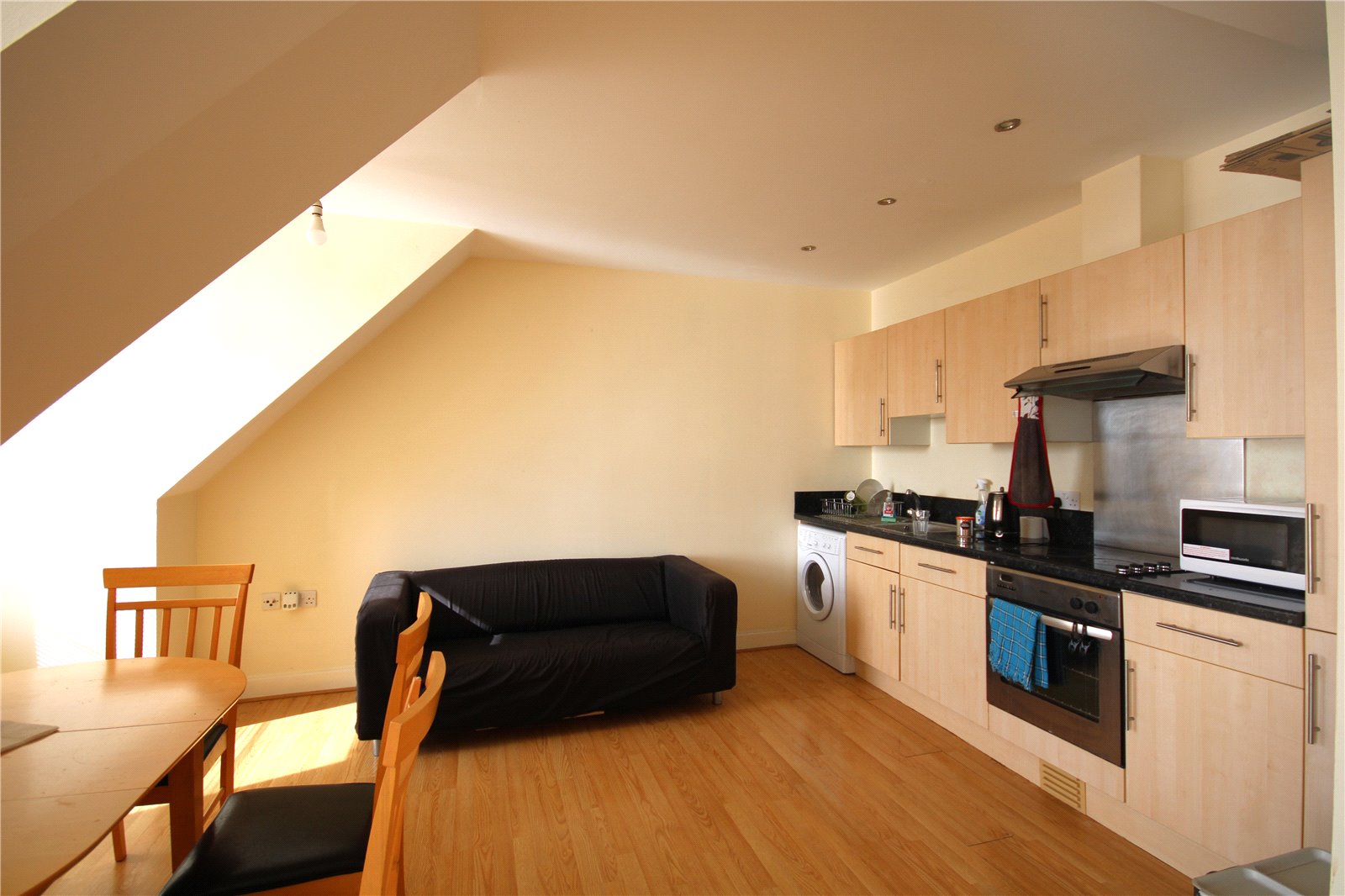 1 bedroom Flat to let in Reading, Berkshire