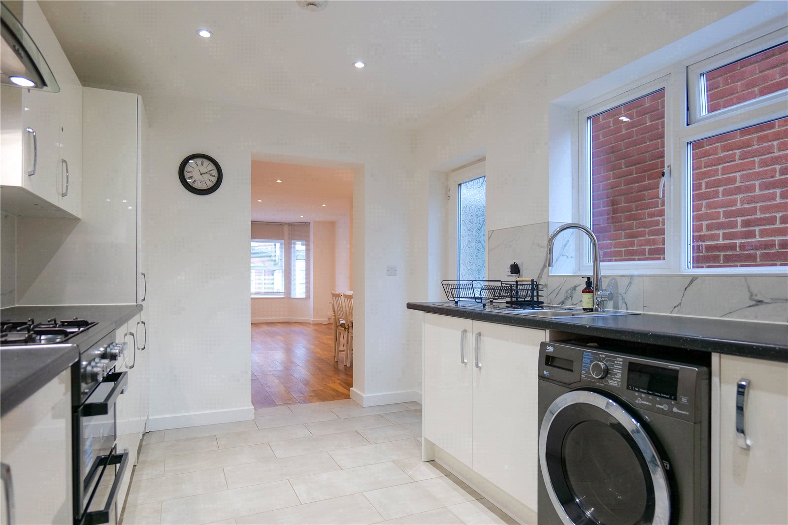 3 bedroom House to let in Reading, Berkshire