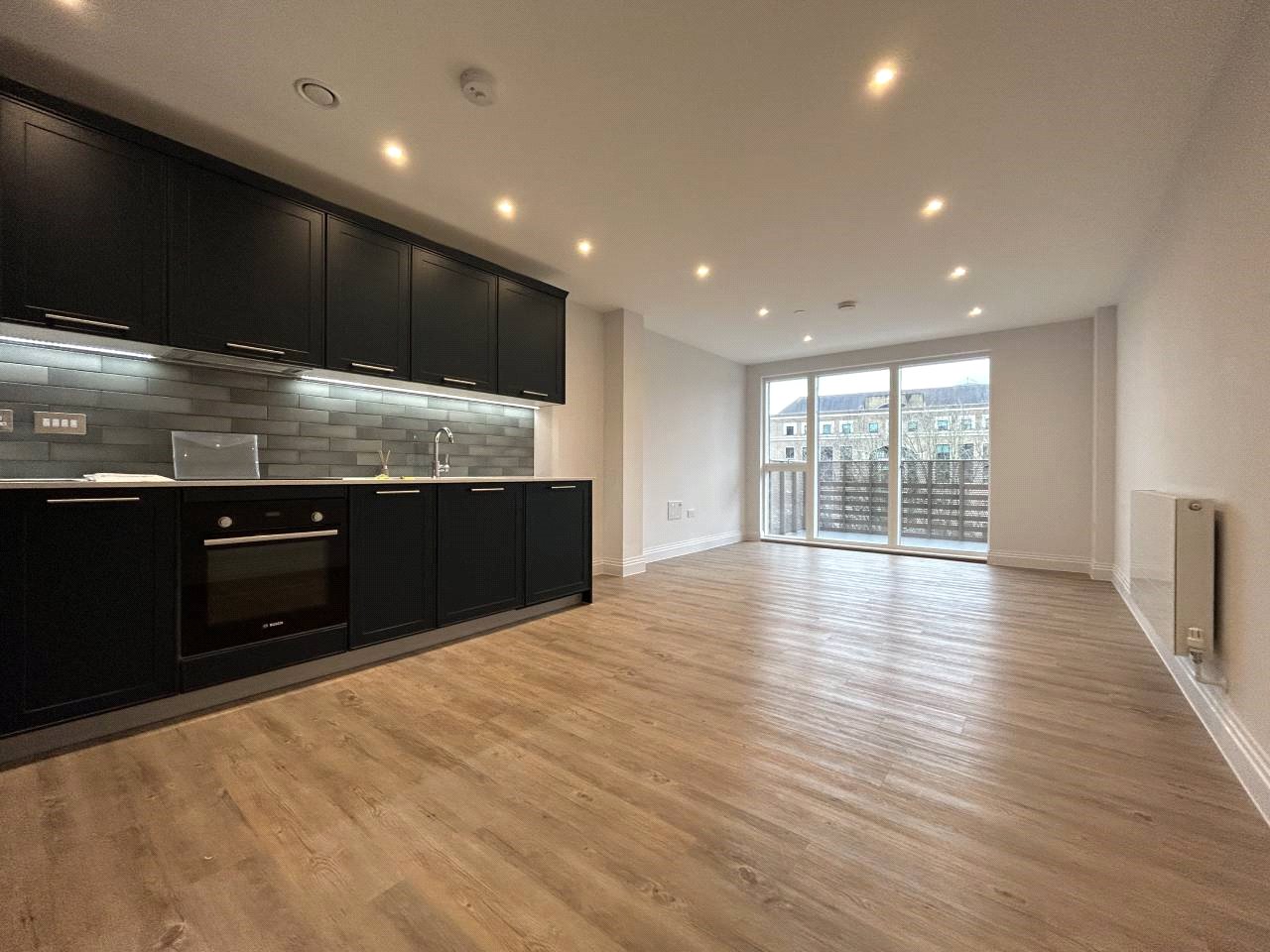 2 bedroom Flat to let in Reading