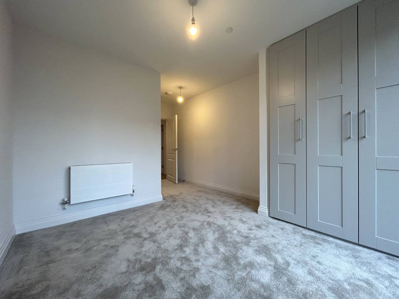 2 bedroom Flat to let in Reading