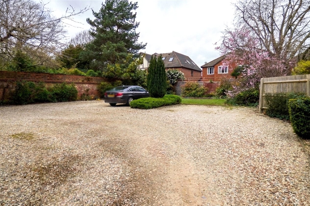 1 bedroom Flat to let in Reading, Berkshire
