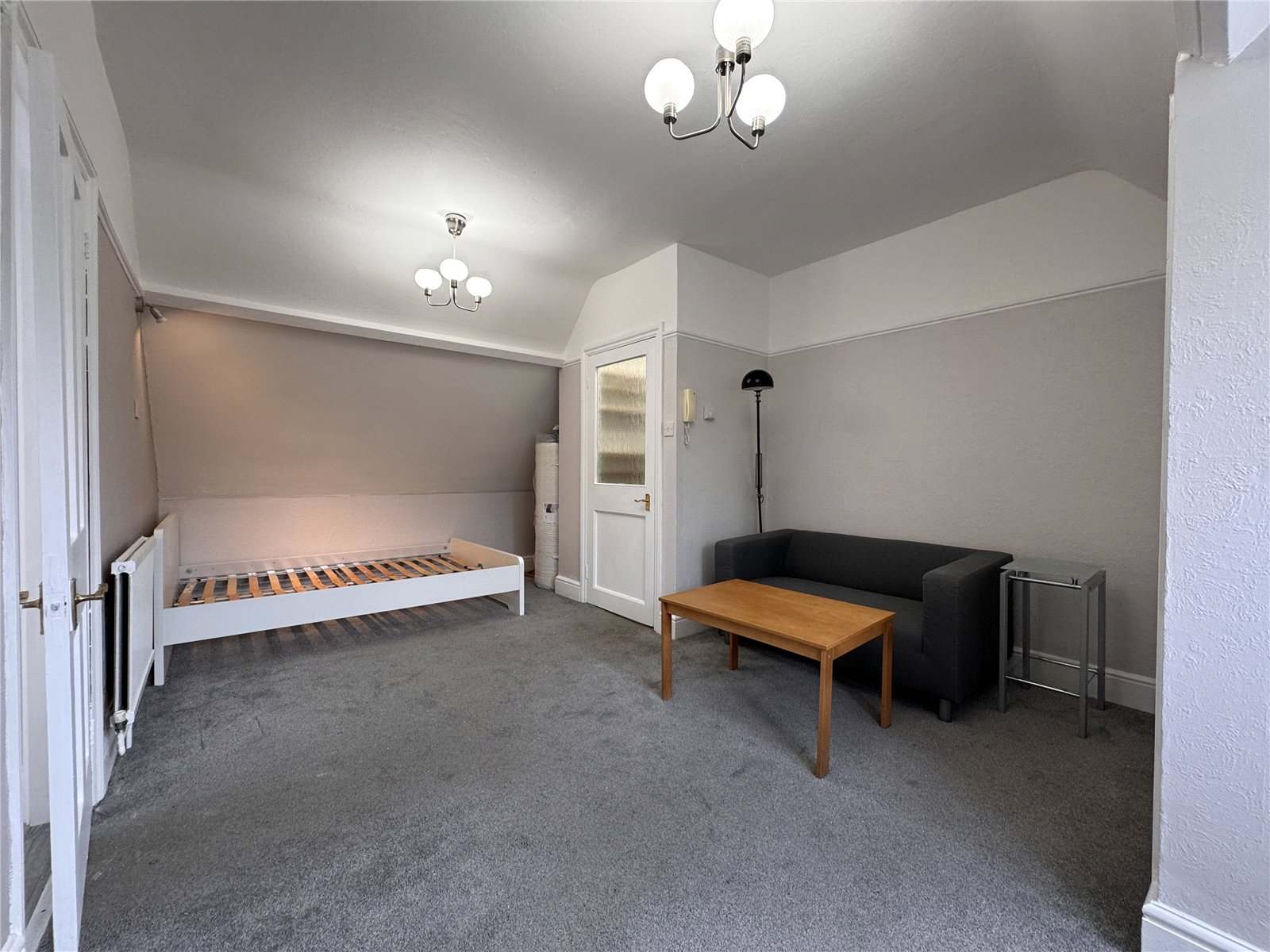 0 bedroom Flat to let in Reading, Berkshire