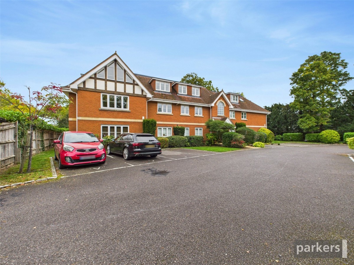 Reading Road, Winnersh, Wokingham