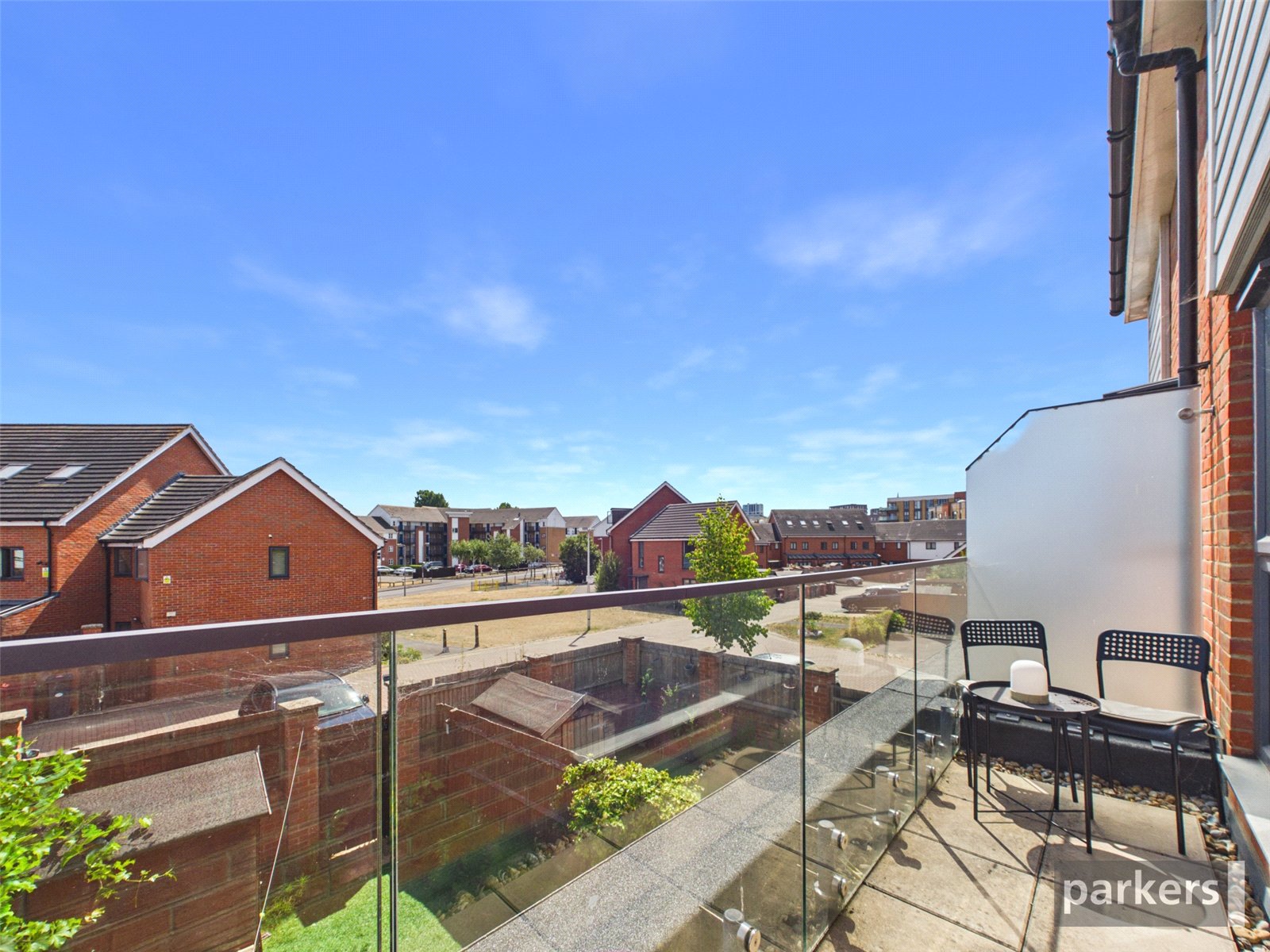 4 bedroom House to let in Reading, Berkshire