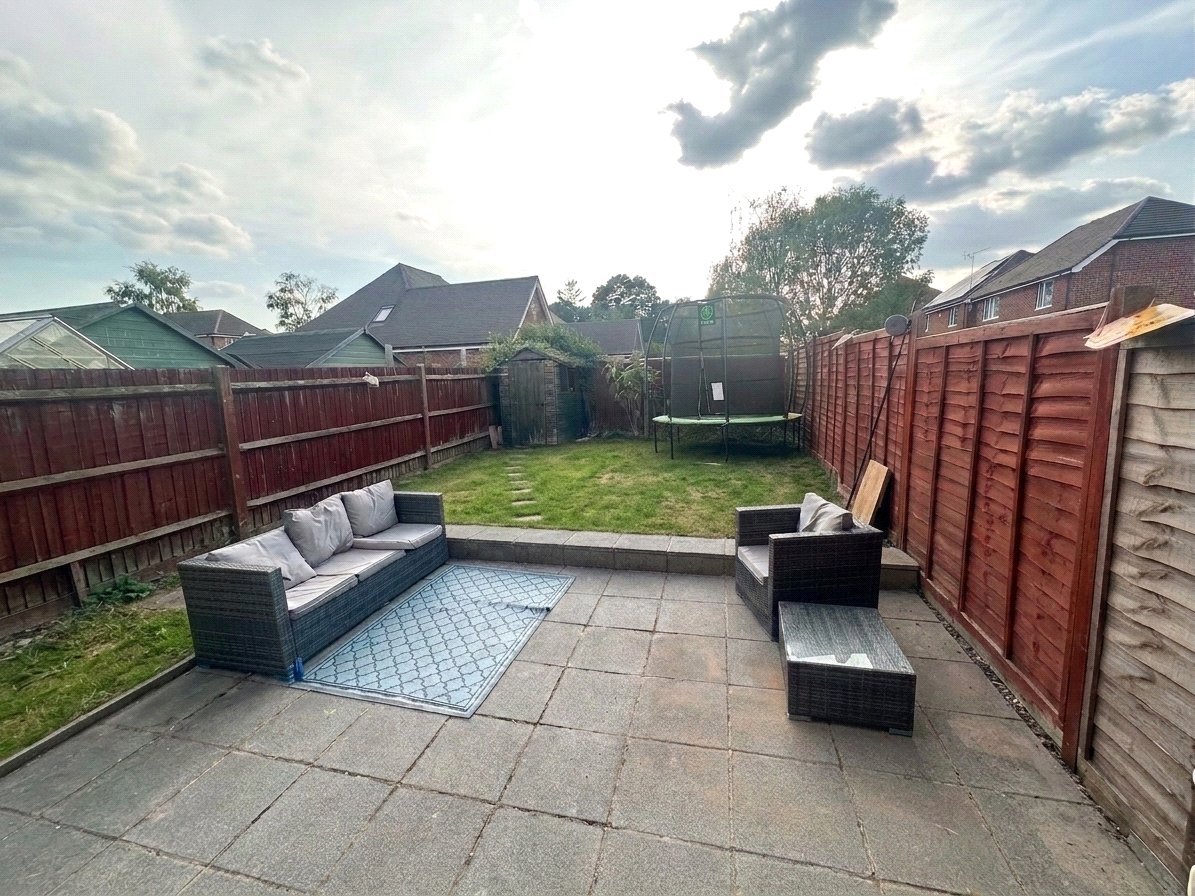 3 bedroom House to let in Earley, Reading, Berkshire