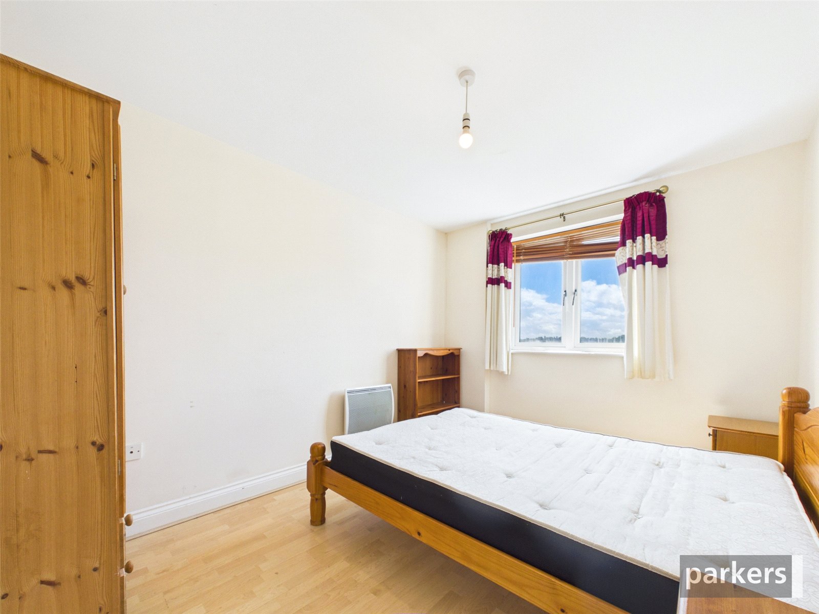 2 bedroom Flat to let in Napier Road, Reading, Berkshire