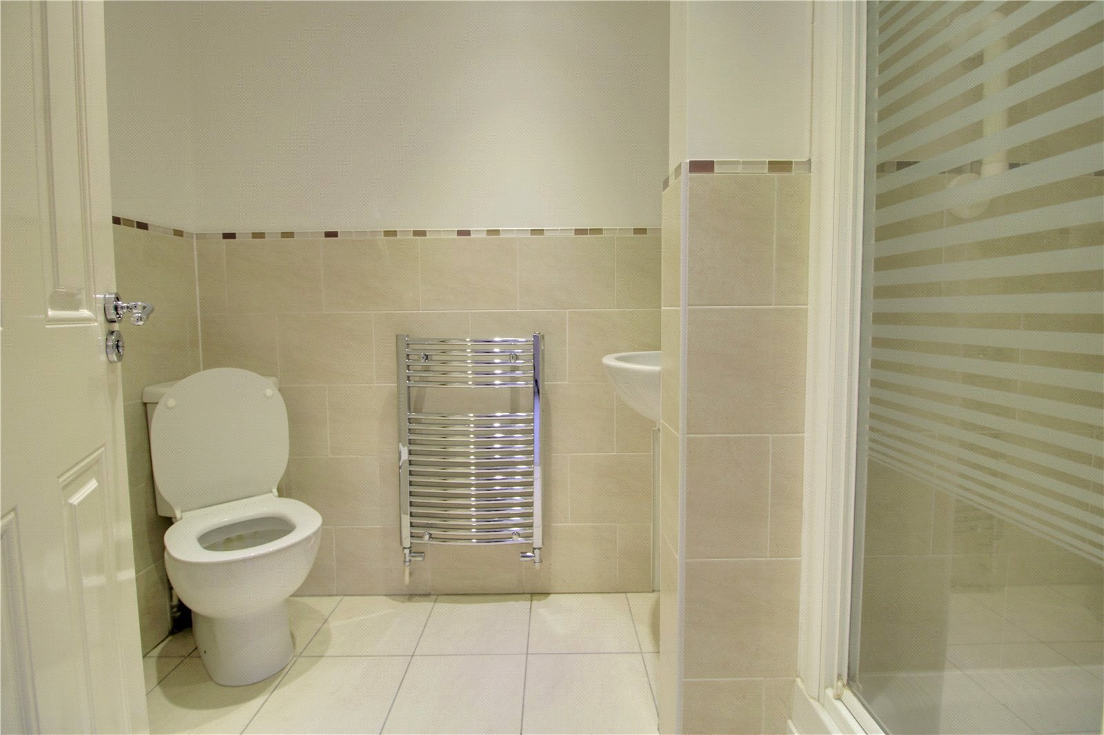 2 bedroom Flat to let in Woodley, Reading, Berkshire