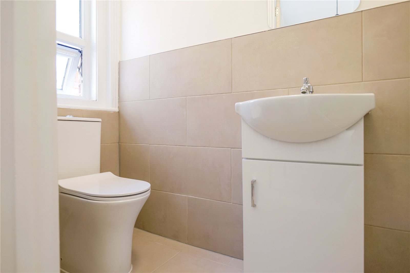 1 bedroom Flat to let in Reading, Berkshire