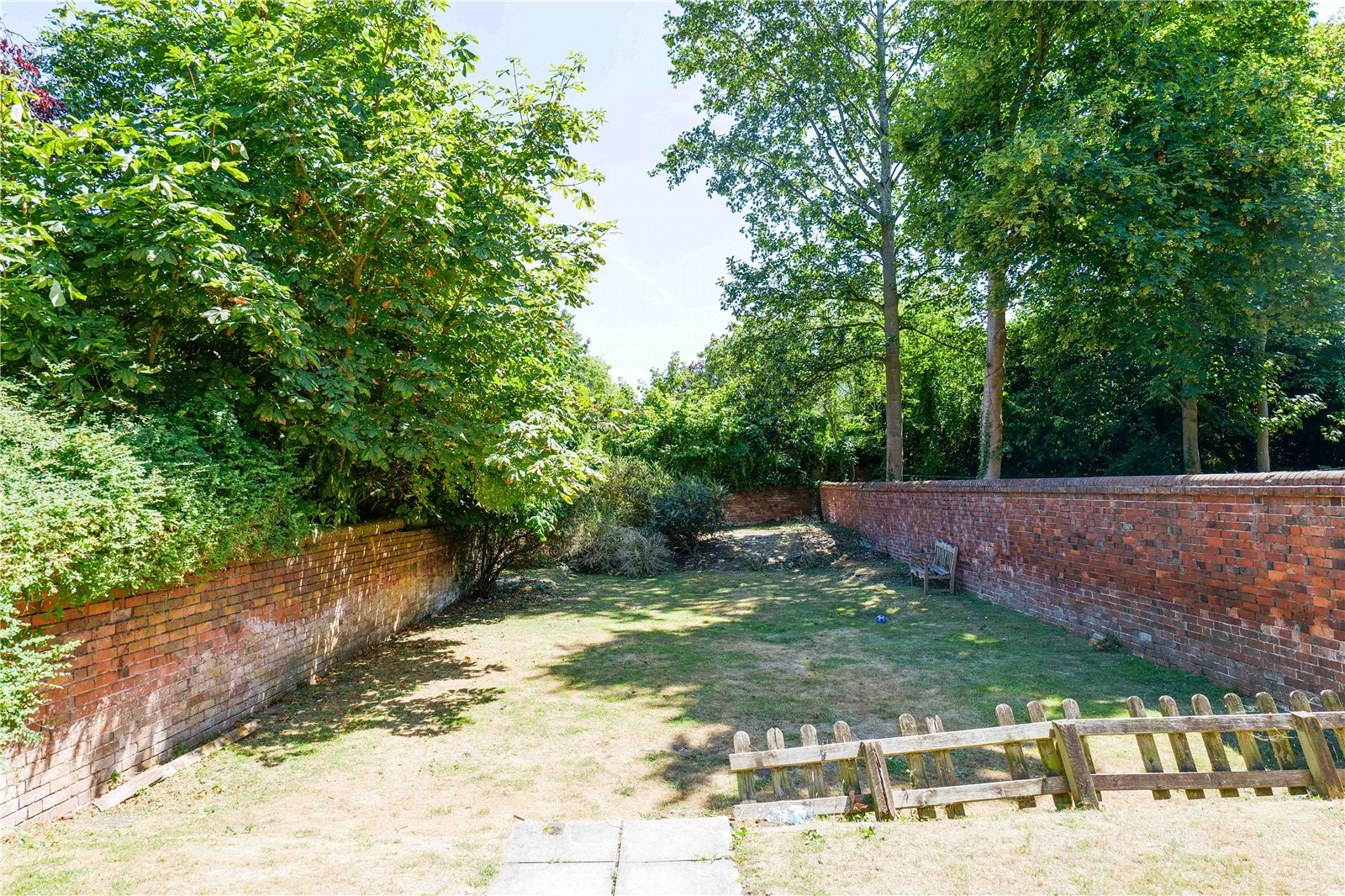 1 bedroom Flat to let in Reading, Berkshire