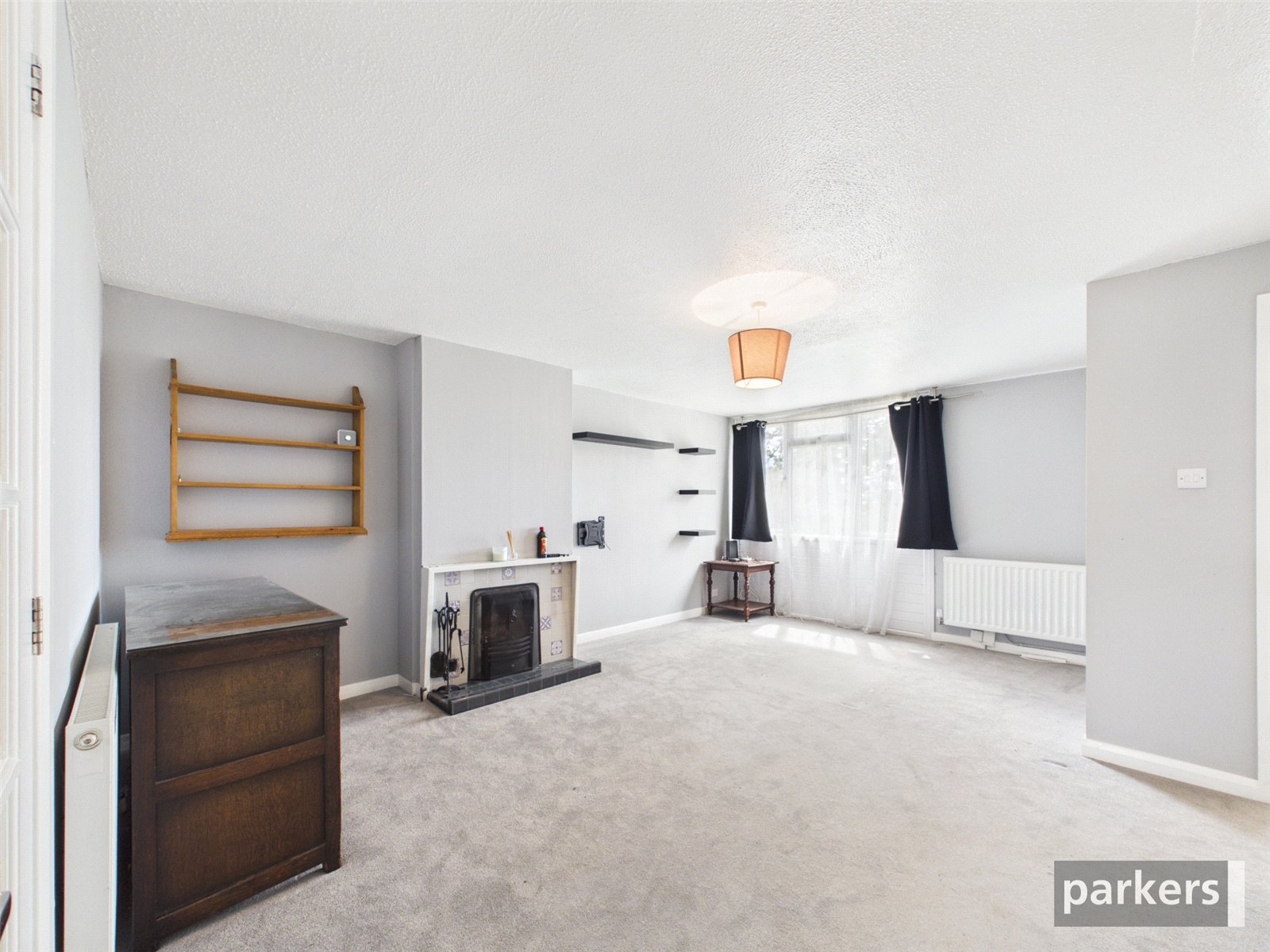 3 bedroom House to let in Emmer Green, Reading, Berkshire