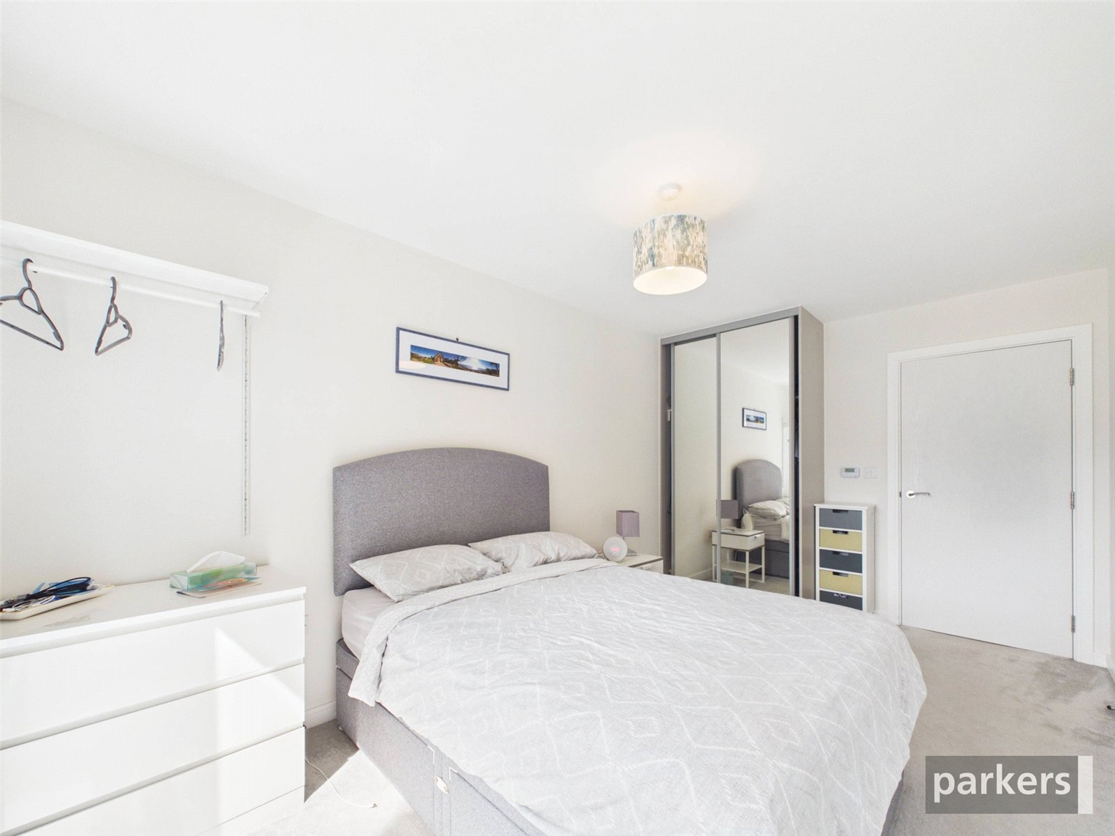 2 bedroom Flat to let in Bracknell, Berkshire