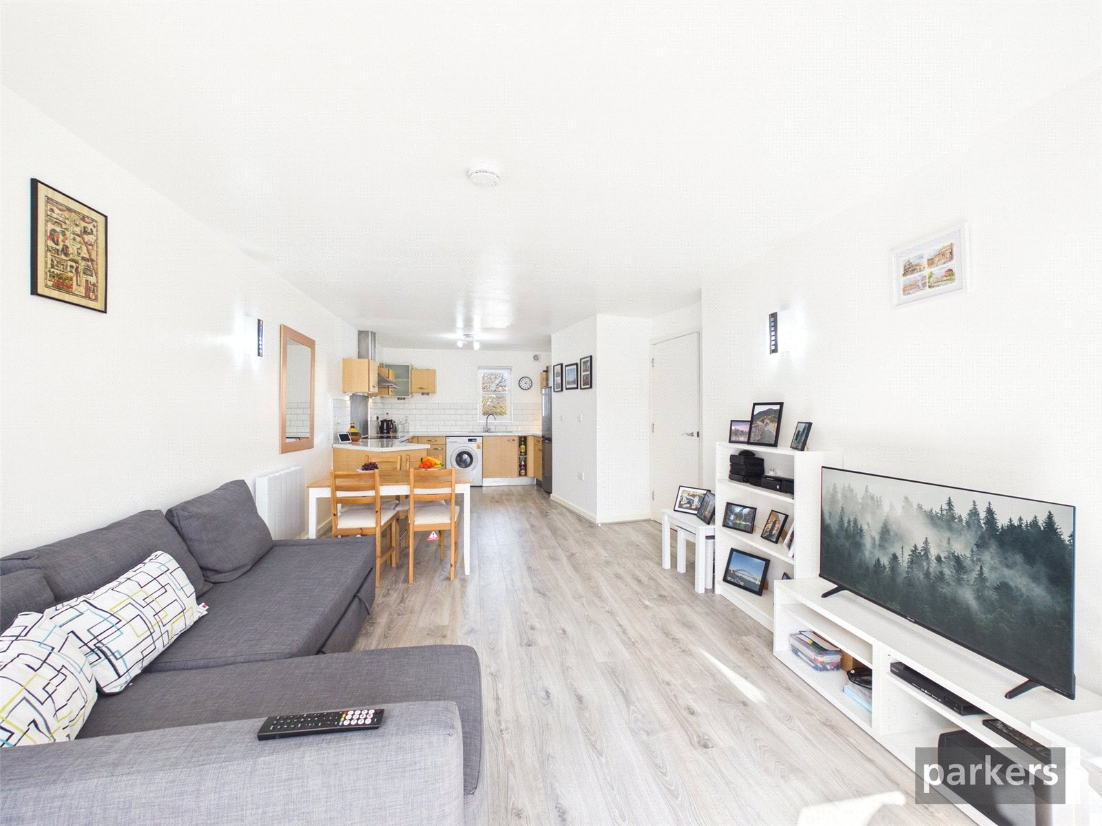 2 bedroom Flat to let in Reading, Berkshire